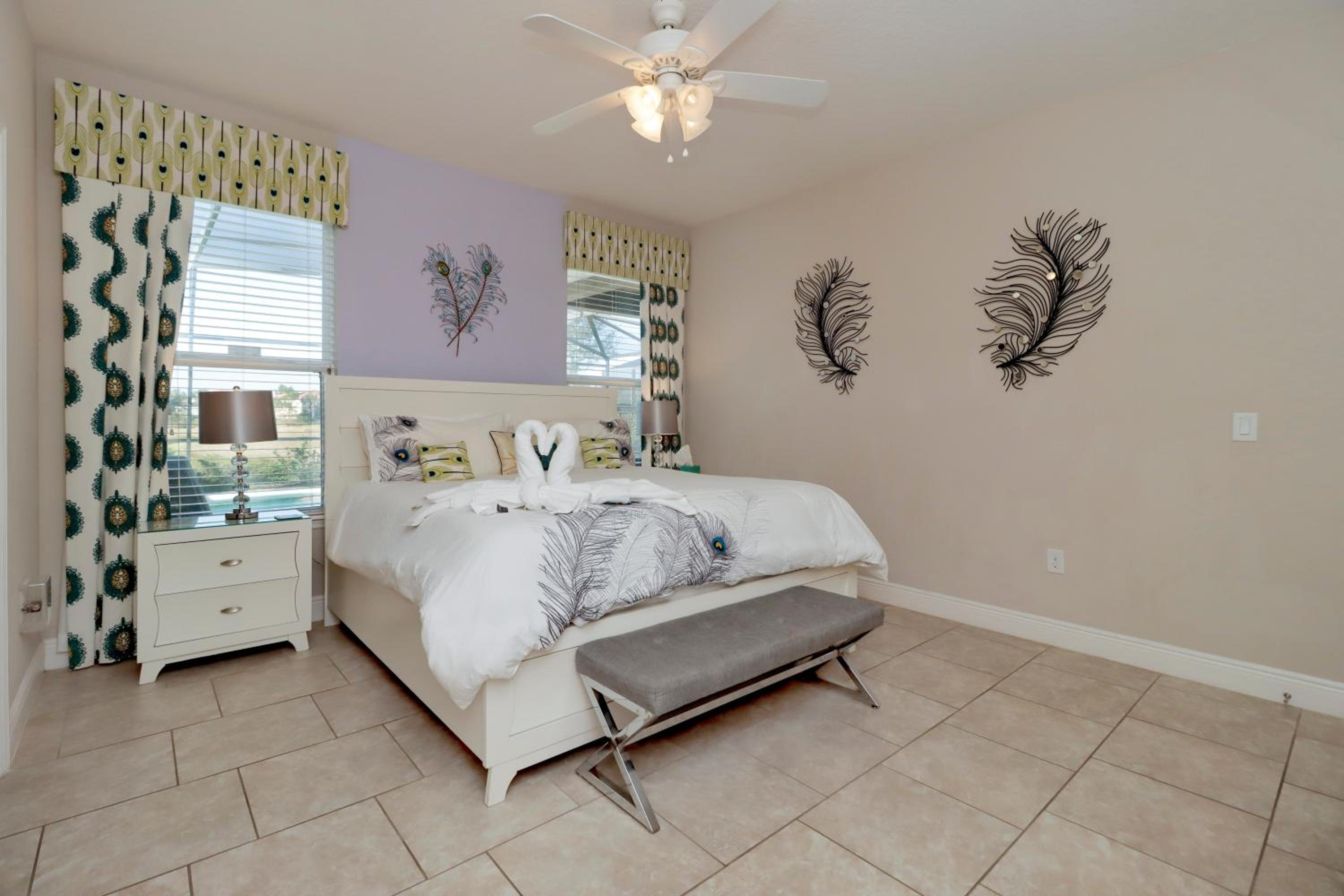 Ideal for Families Solterra Vacation Home with Sunny Pool Deck with Pool and Spa and Games Room Nr Disney