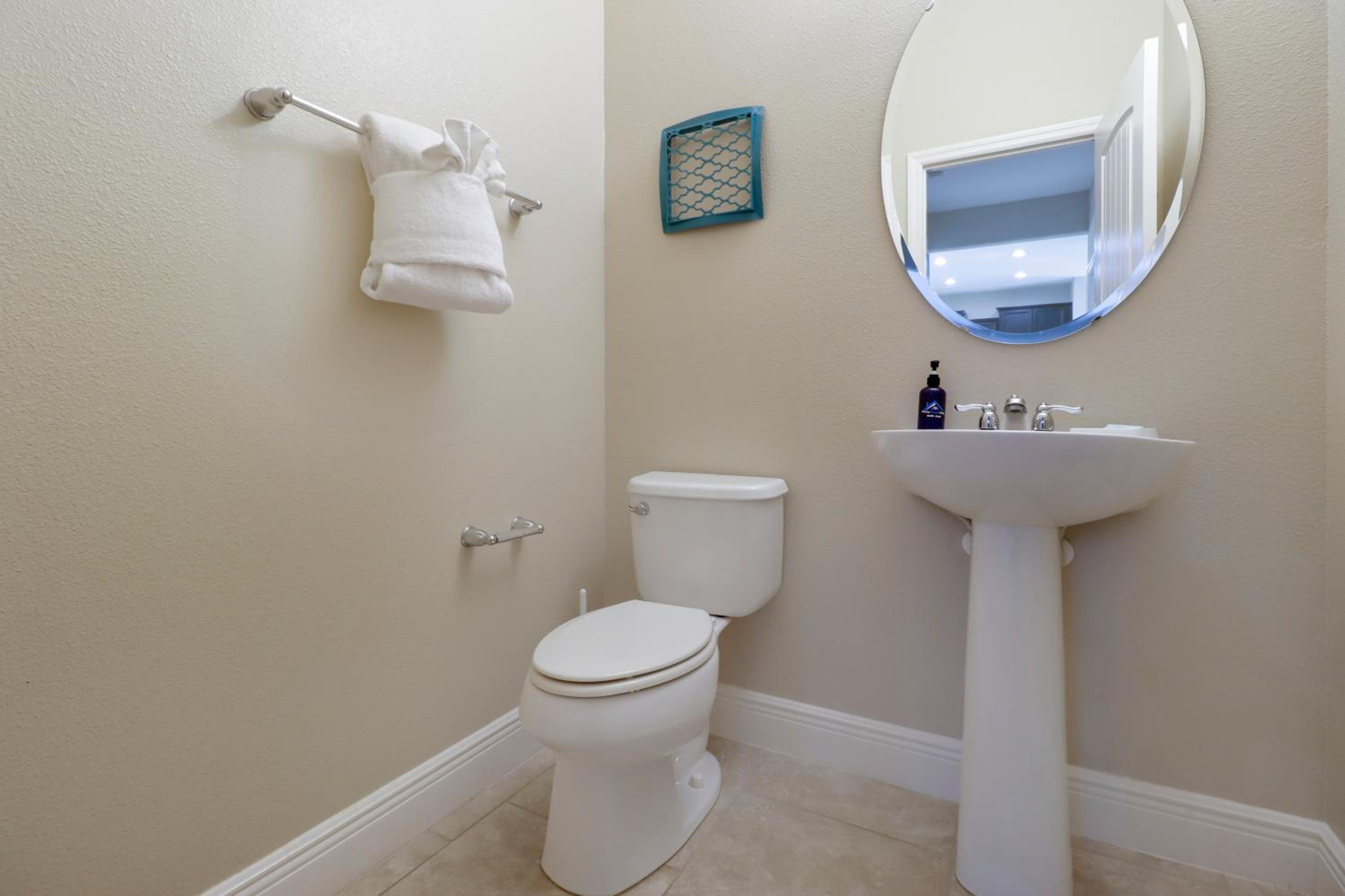 Ideal for Families Solterra Vacation Home with Sunny Pool Deck with Pool and Spa and Games Room Nr Disney