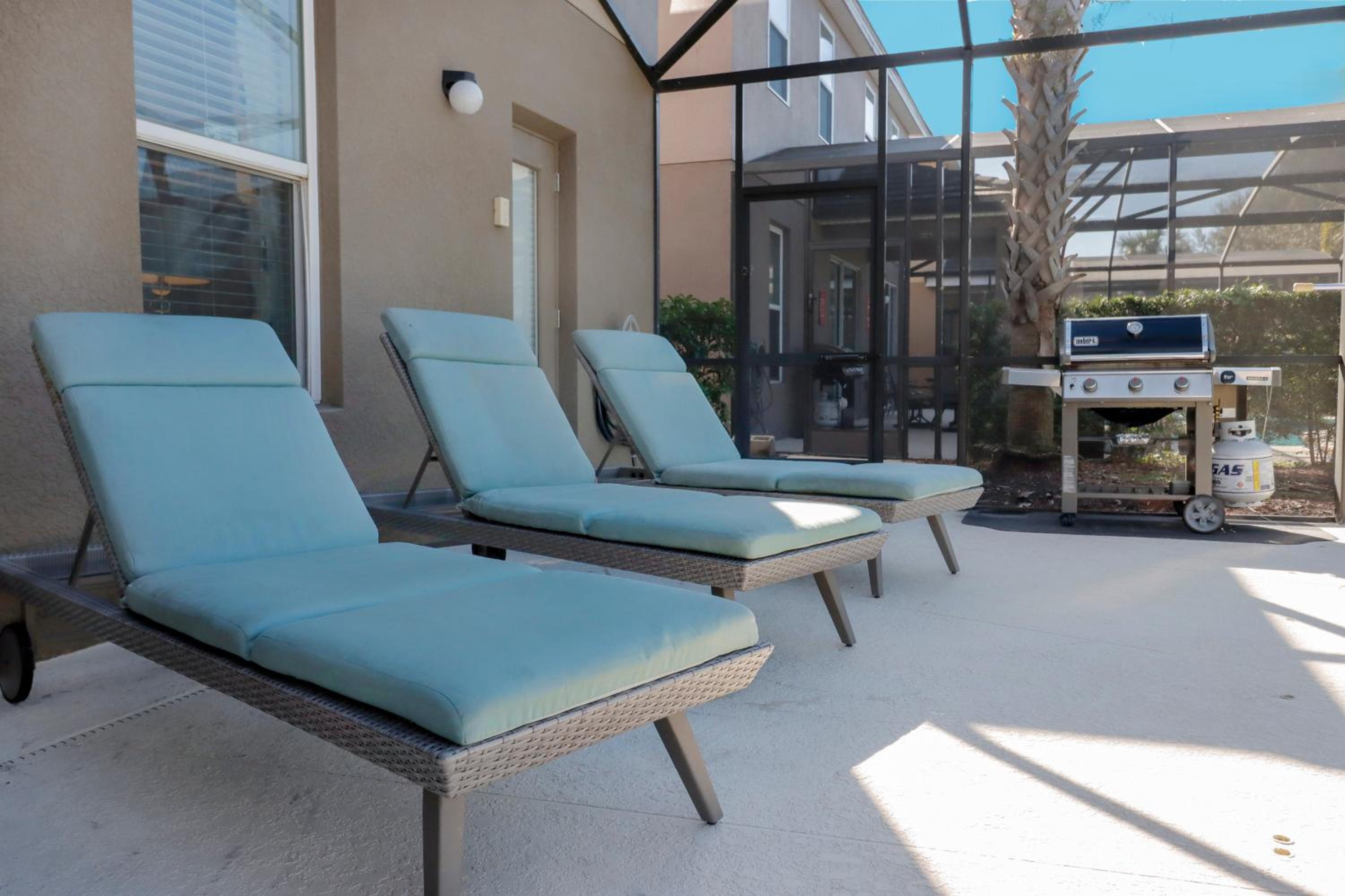 Ideal for Families Solterra Vacation Home with Sunny Pool Deck with Pool and Spa and Games Room Nr Disney
