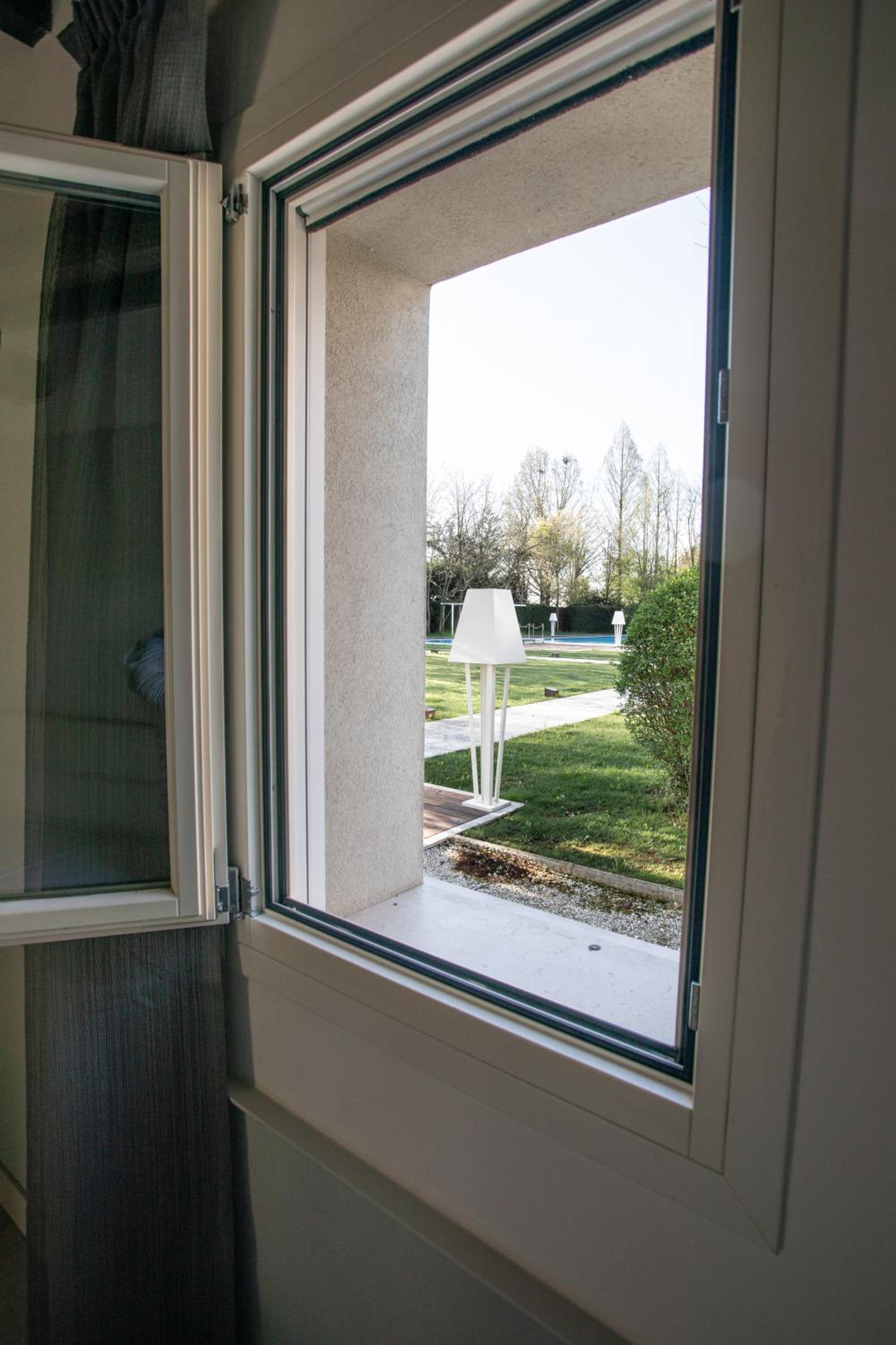 Cattania Suites and Rooms