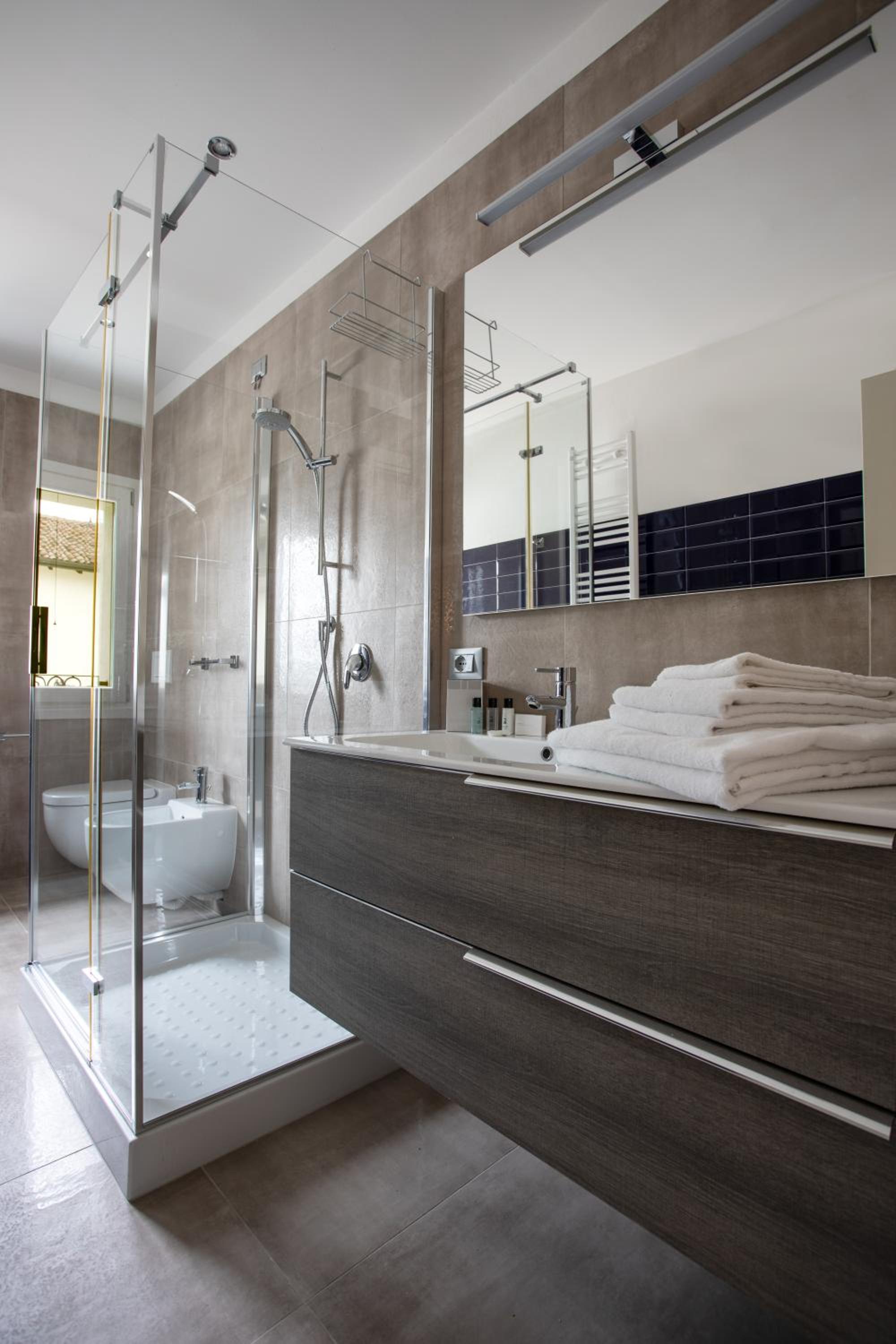 Cattania Suites and Rooms