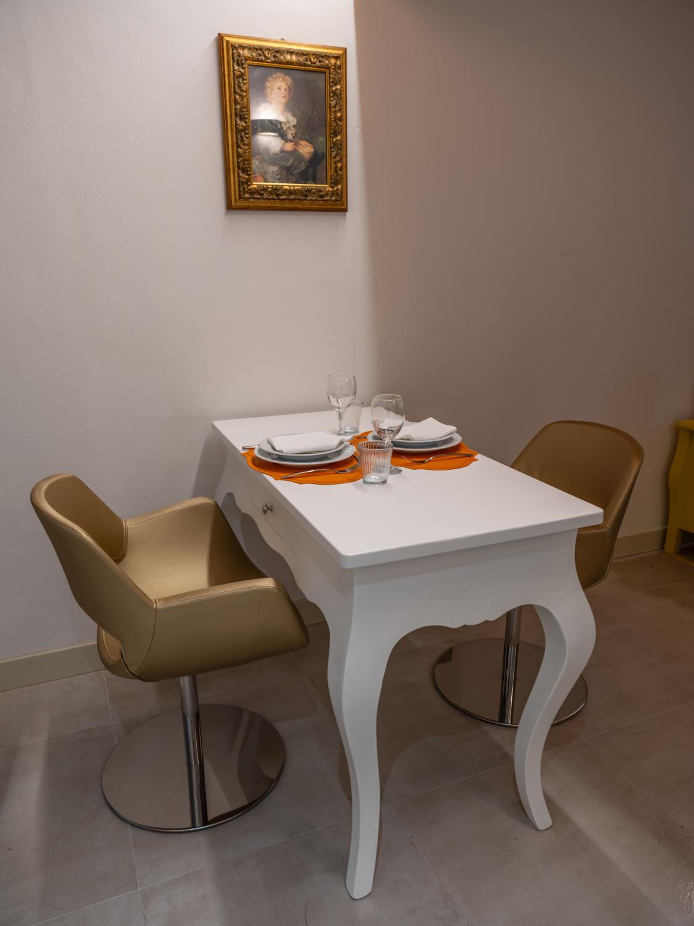 Cattania Suites and Rooms
