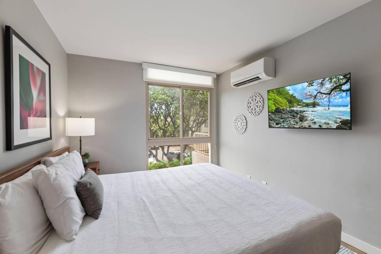 Beachfront Condo in Kihei