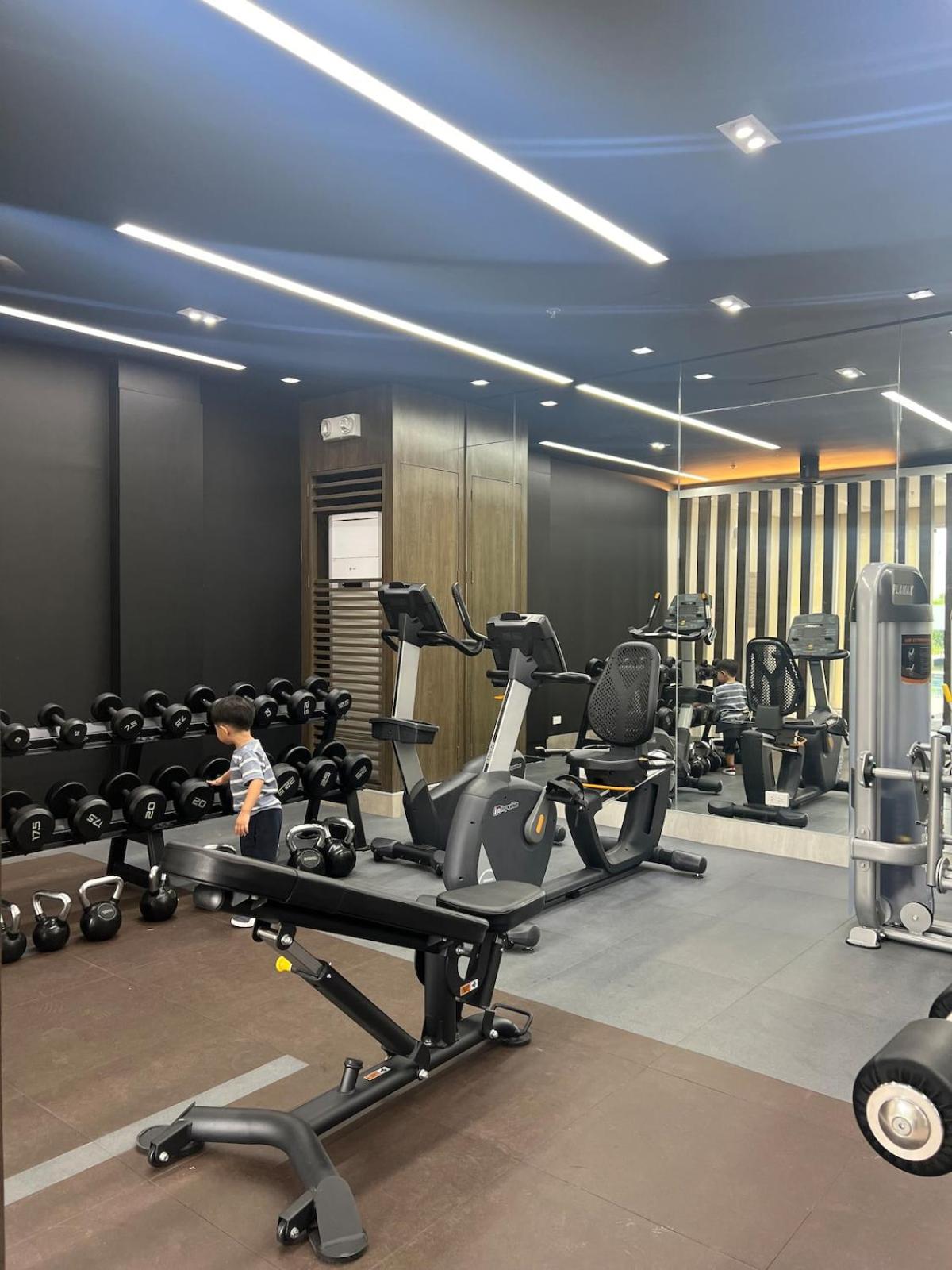 The Makati Suites at Red Residences, Premium Studio, City View, Makati CBD, Wi-fi