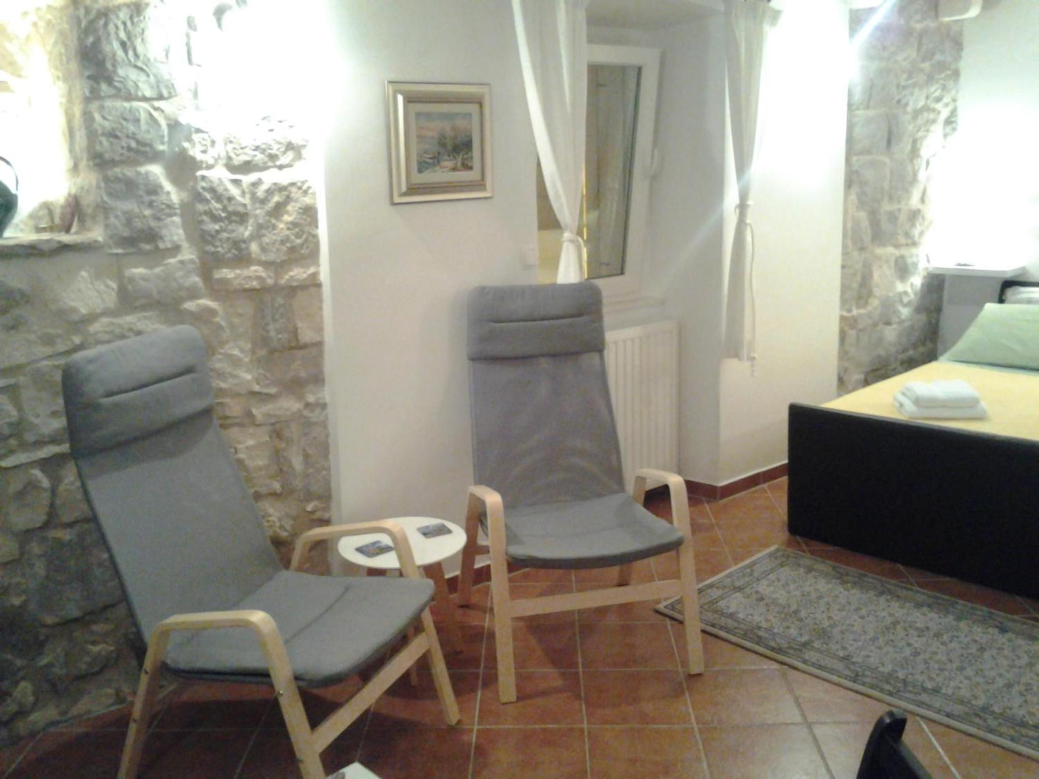 Photo 51