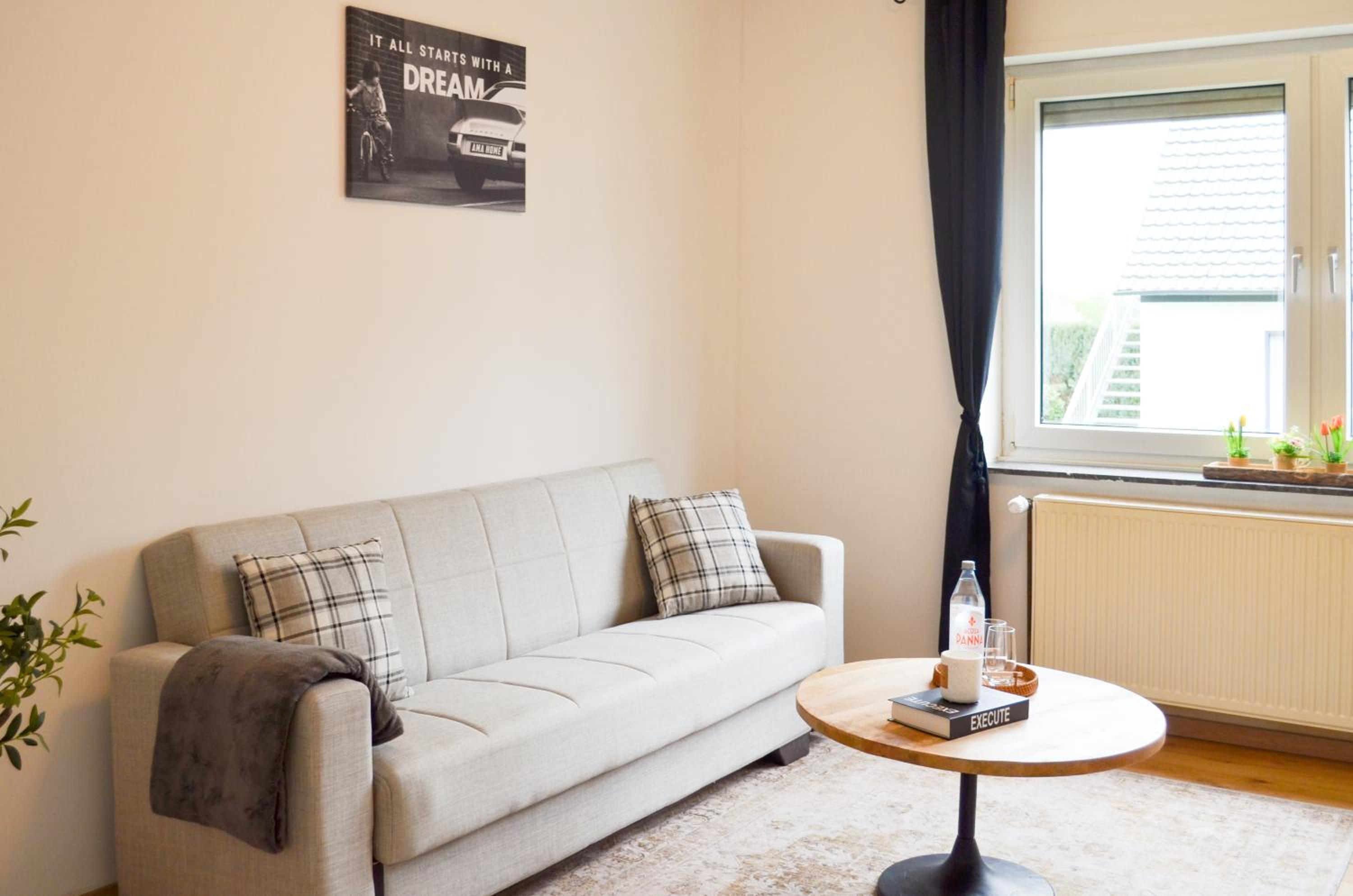 Modernes Apartment mit Balkon & Parkplatz - AMA Home AMALI