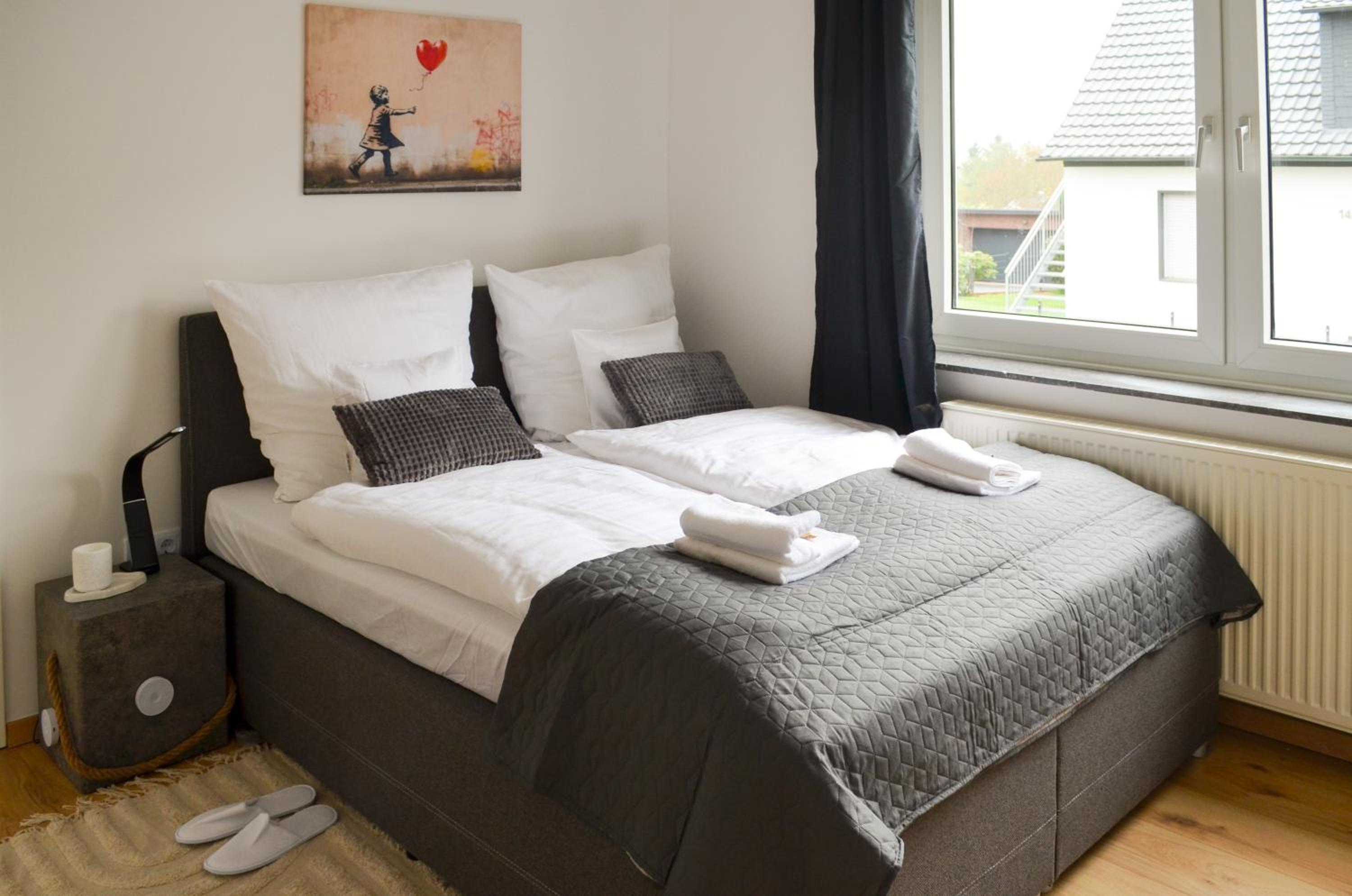 Modernes Apartment mit Balkon & Parkplatz - AMA Home AMALI