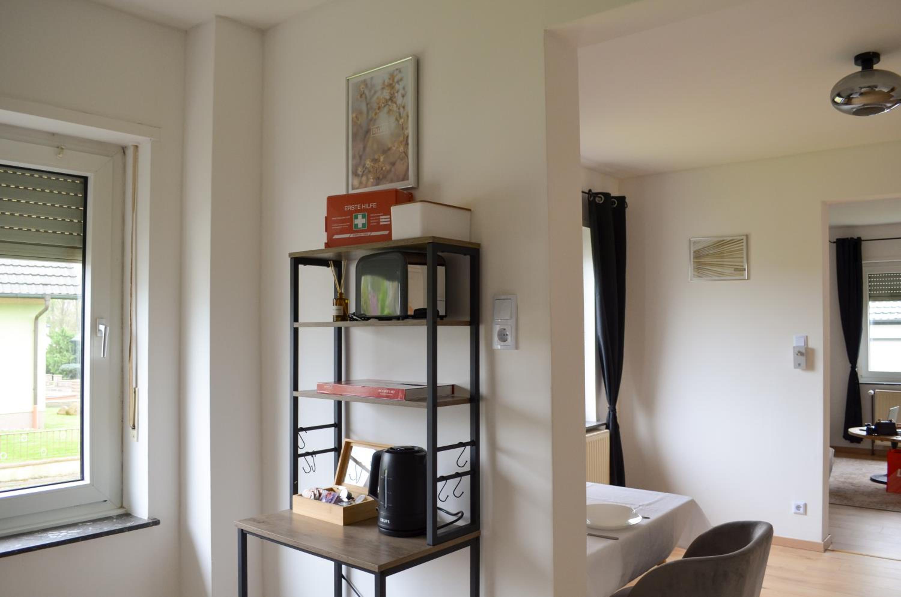 Modernes Apartment mit Balkon & Parkplatz - AMA Home AMALI