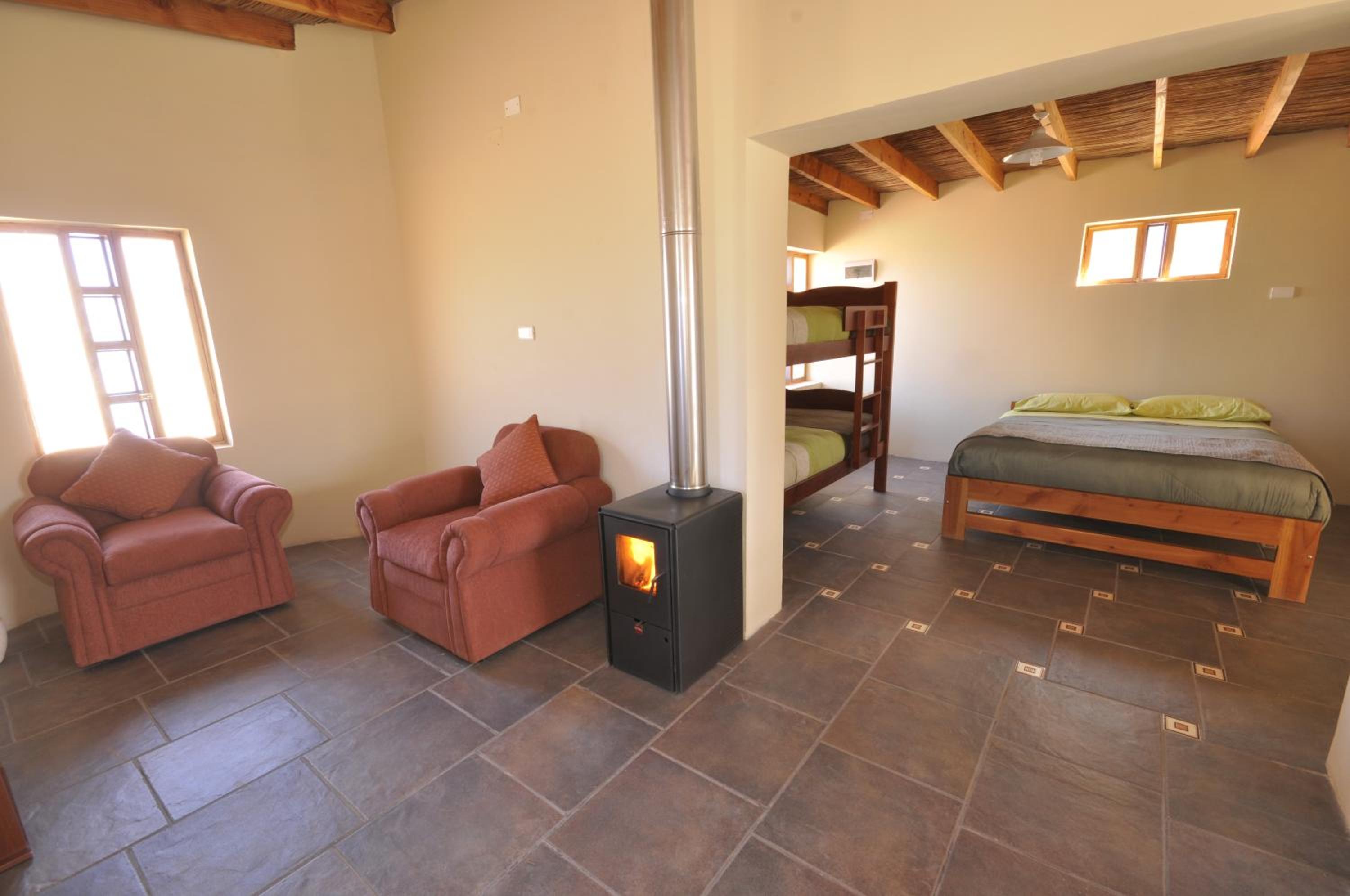 Hostal y Cabañas Renta House San Pedro