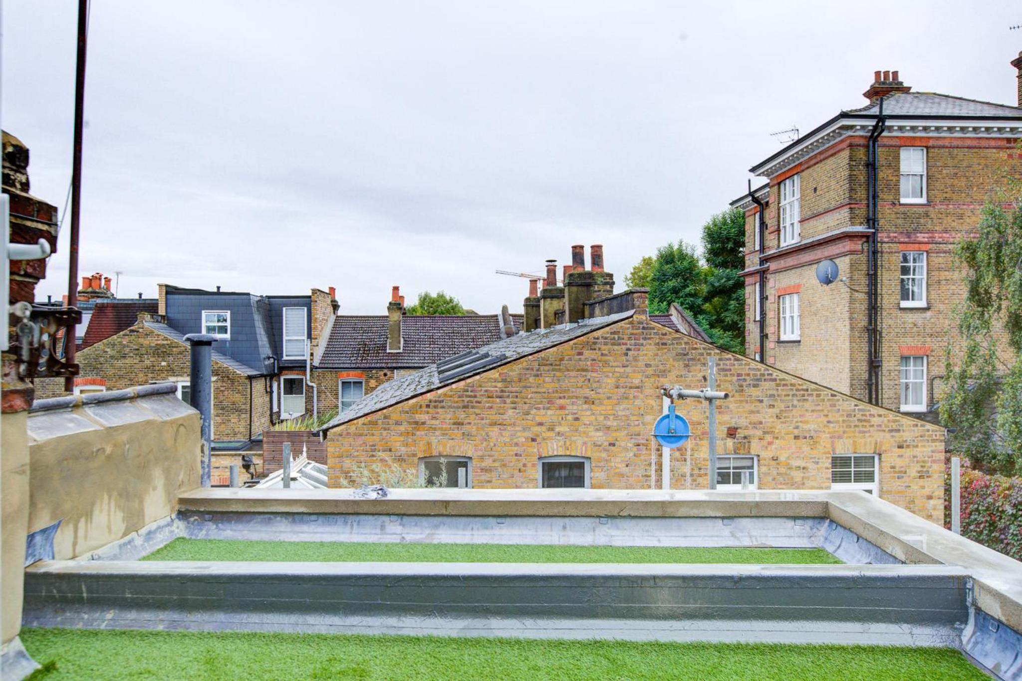 Hybrid Resi - London, Wandsworth close to Clapham