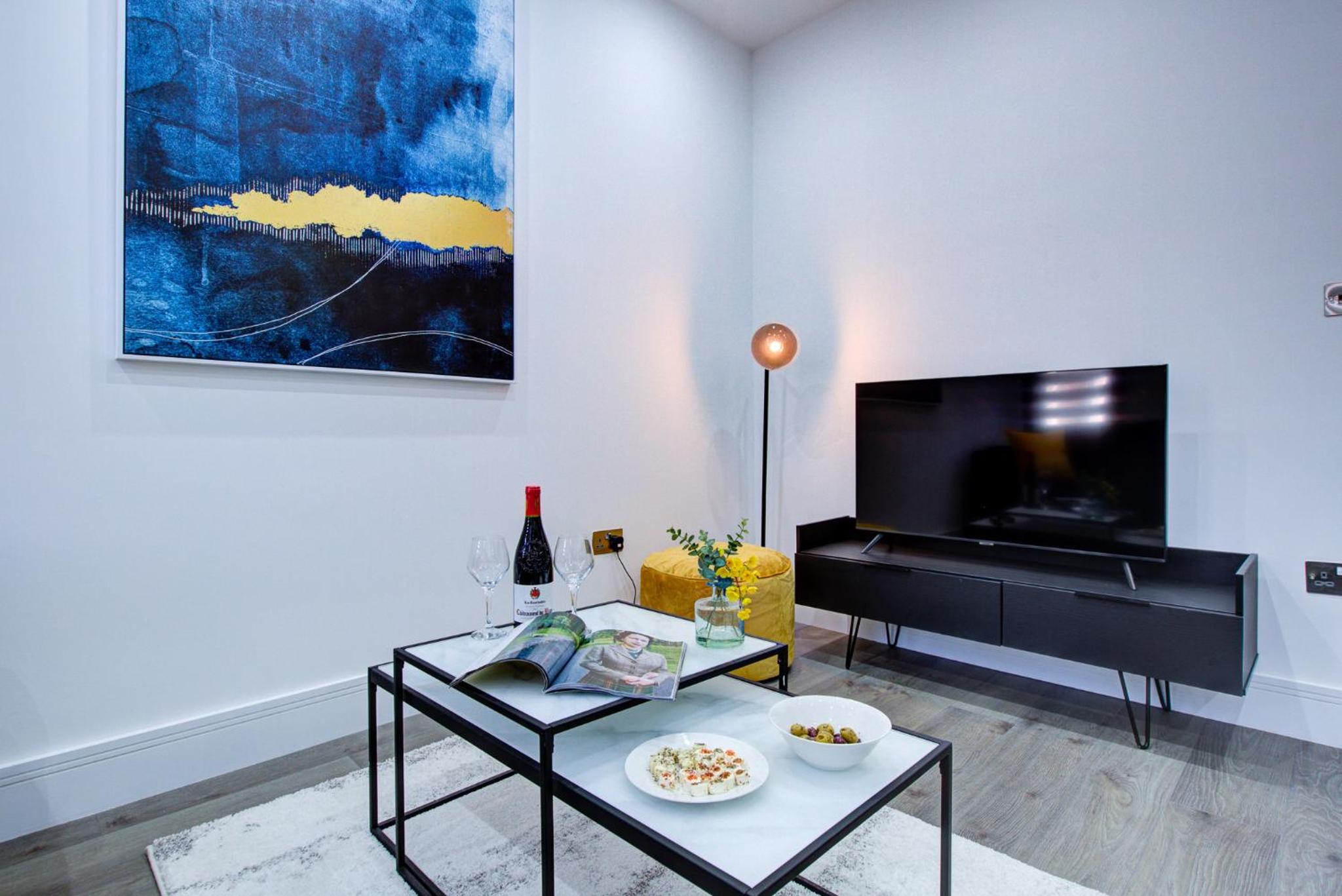 Hybrid Resi - London, Wandsworth close to Clapham