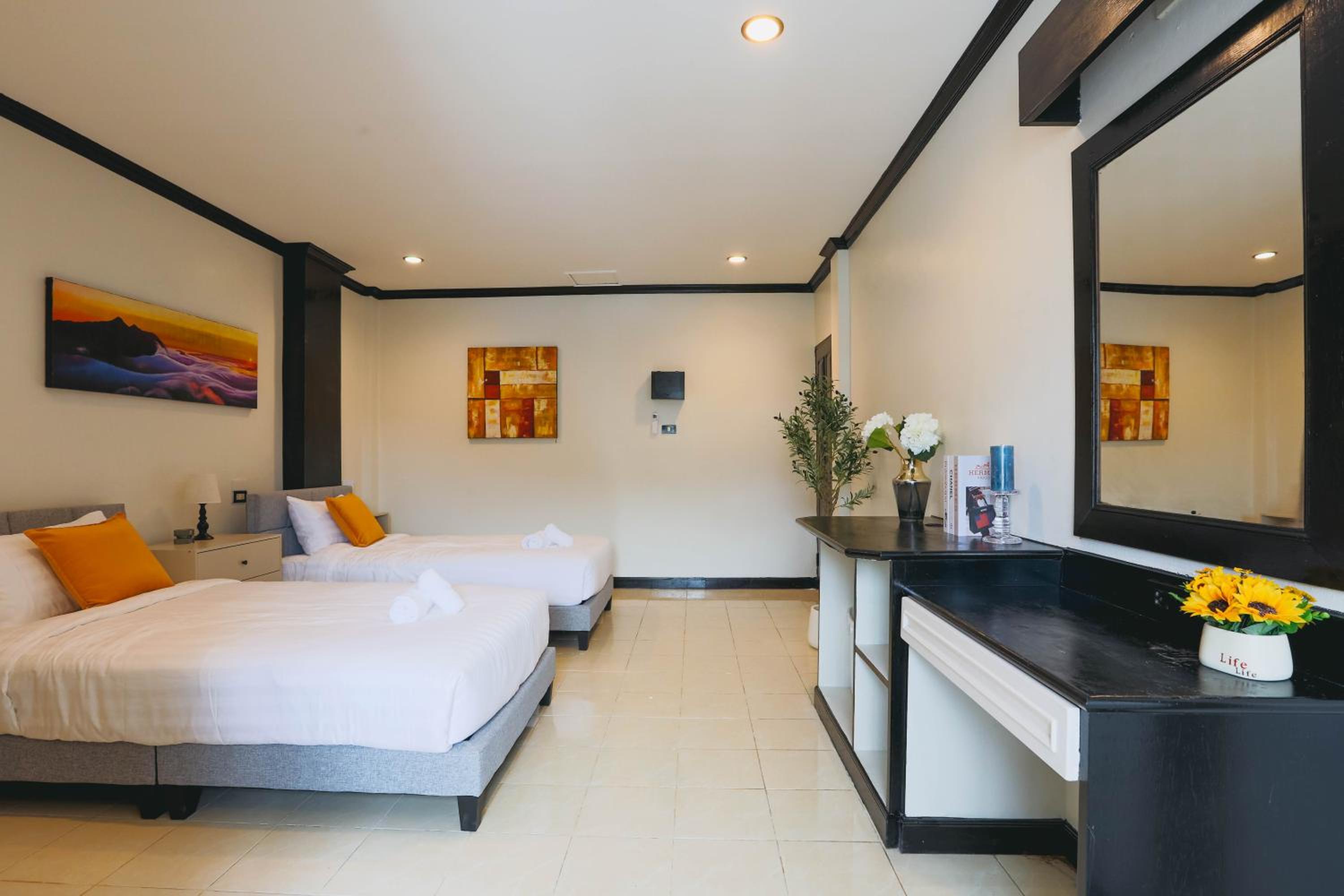 Wink City 4 Patong Phuket