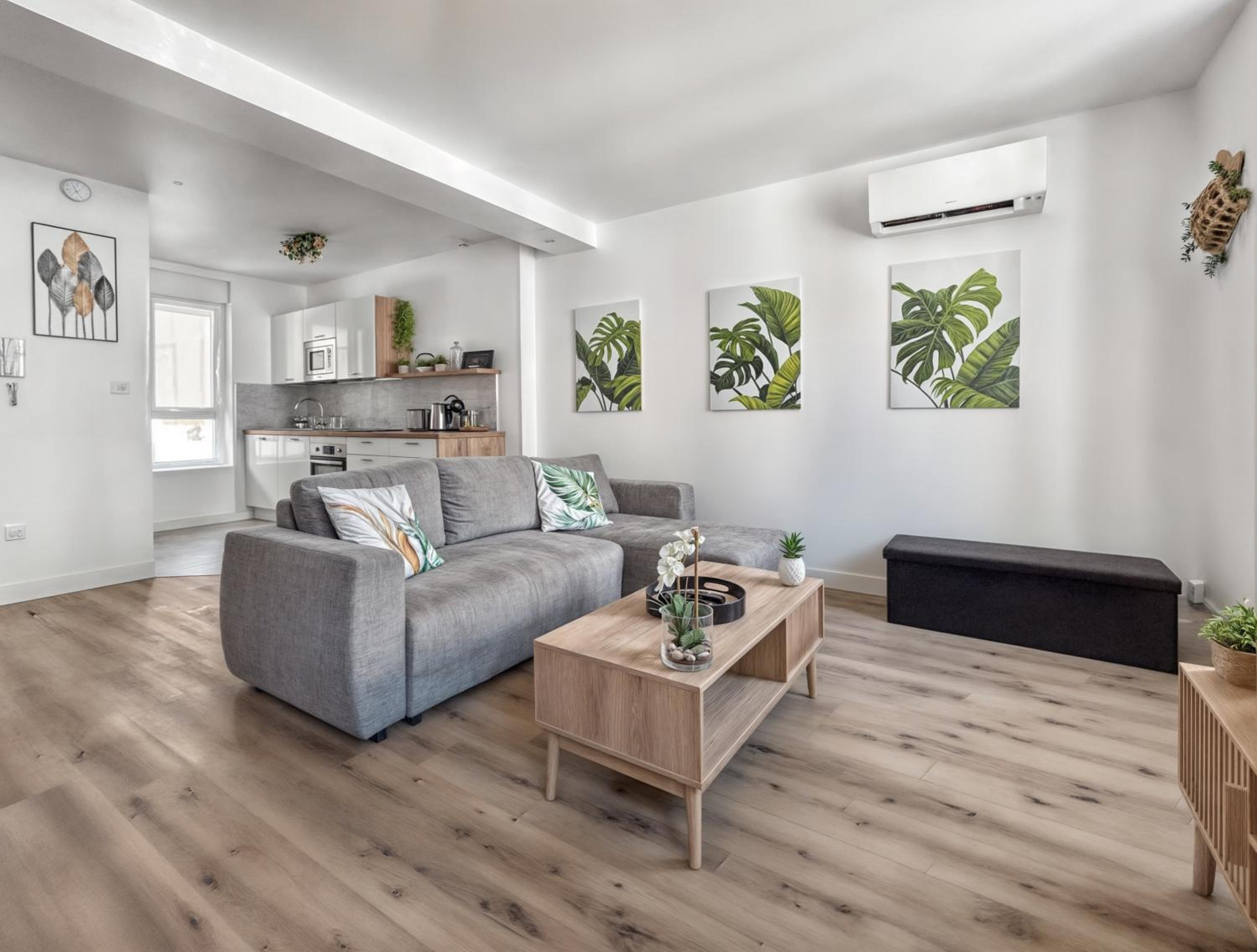 Maison de ville avec garage privé