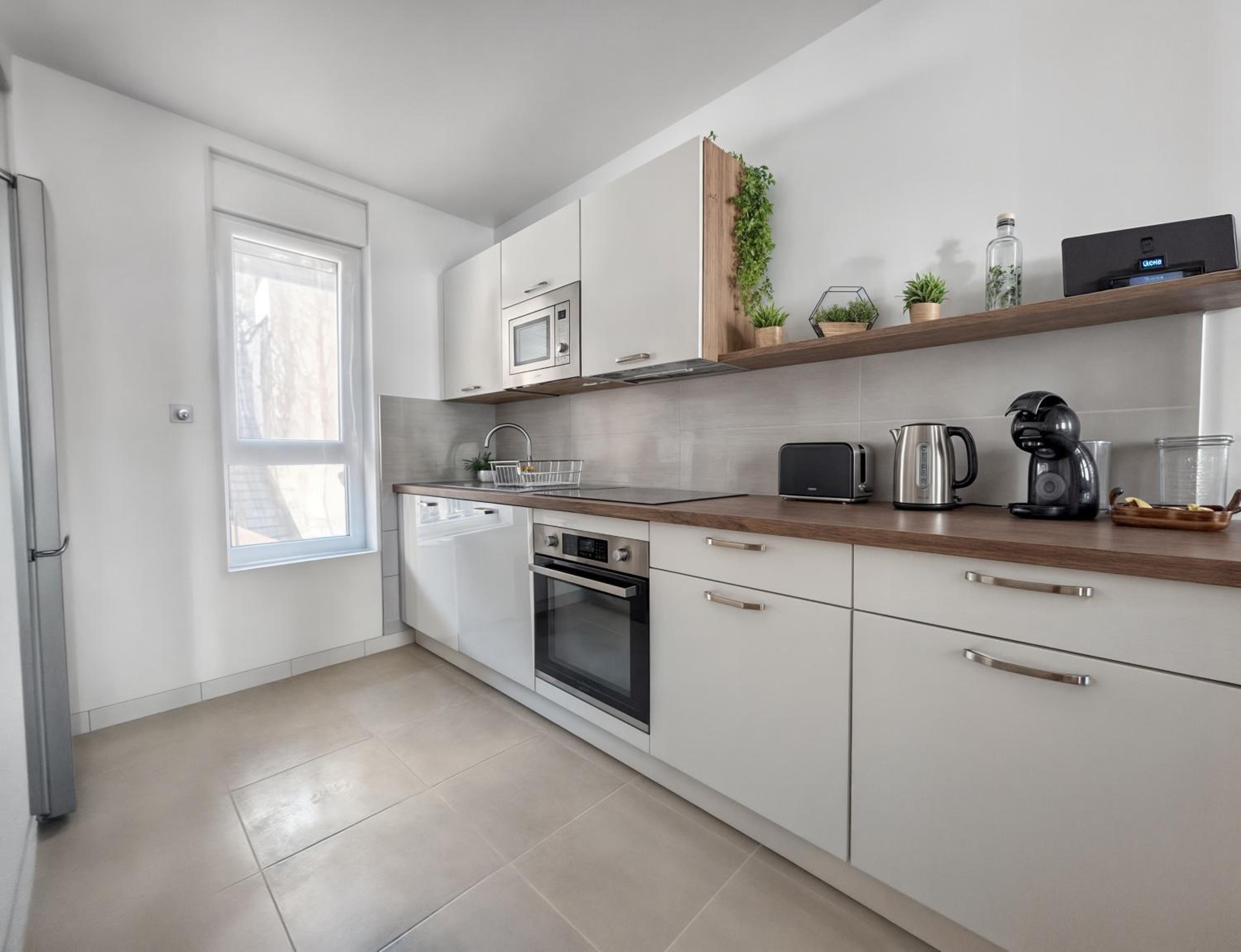 Maison de ville avec garage privé