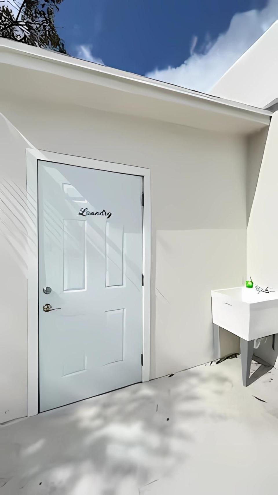 Private Rooms close to Miami Airport - Free parking - 01