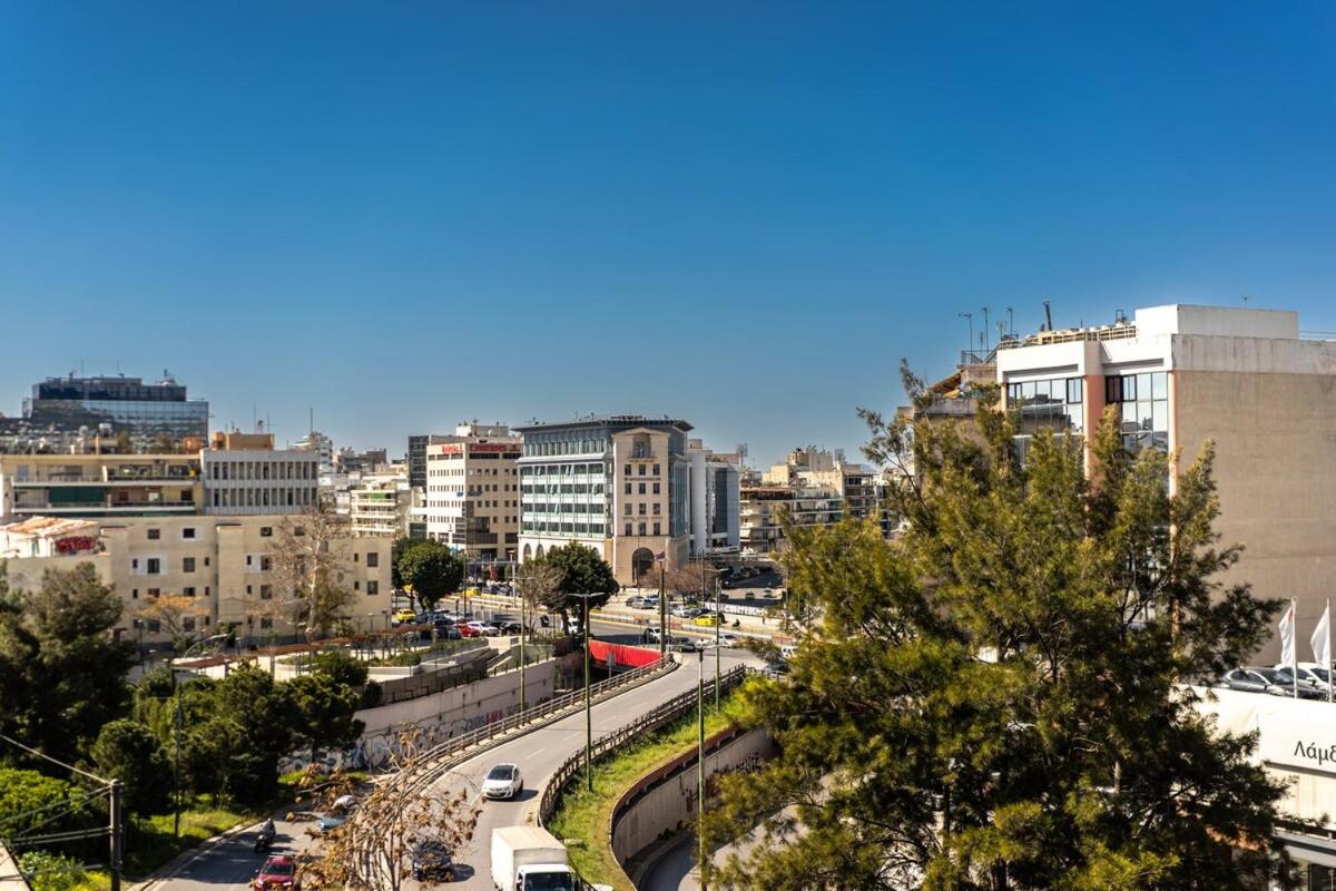 Sunny 3bd flat,Acropolis view