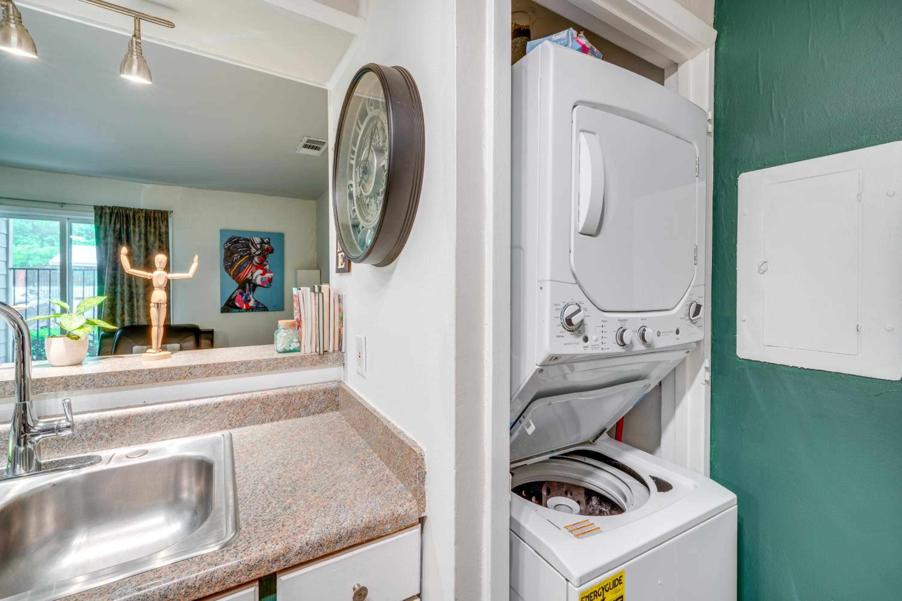 9 Mi to Dtwn Dallas Cozy Couples Getaway
