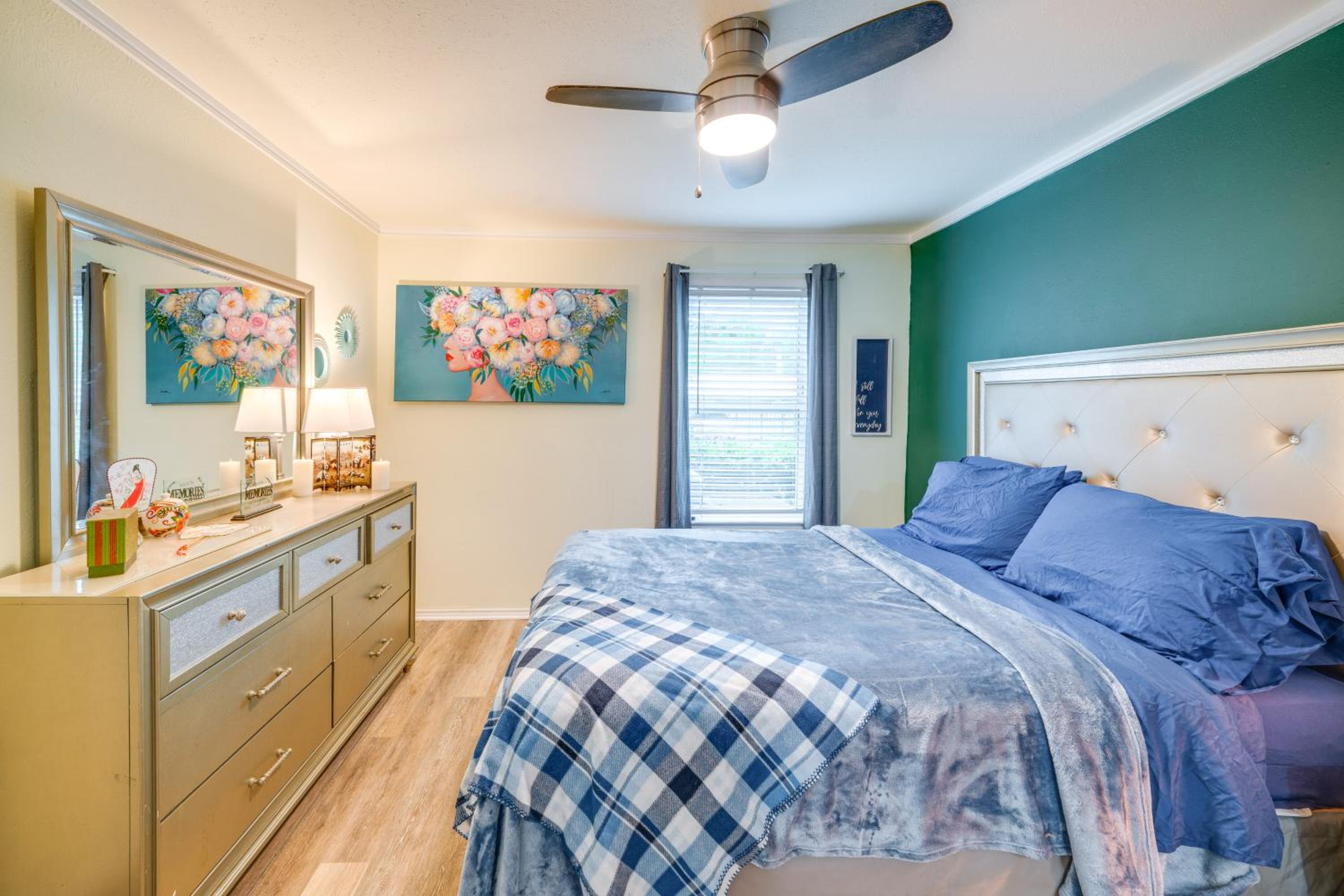 9 Mi to Dtwn Dallas Cozy Couples Getaway