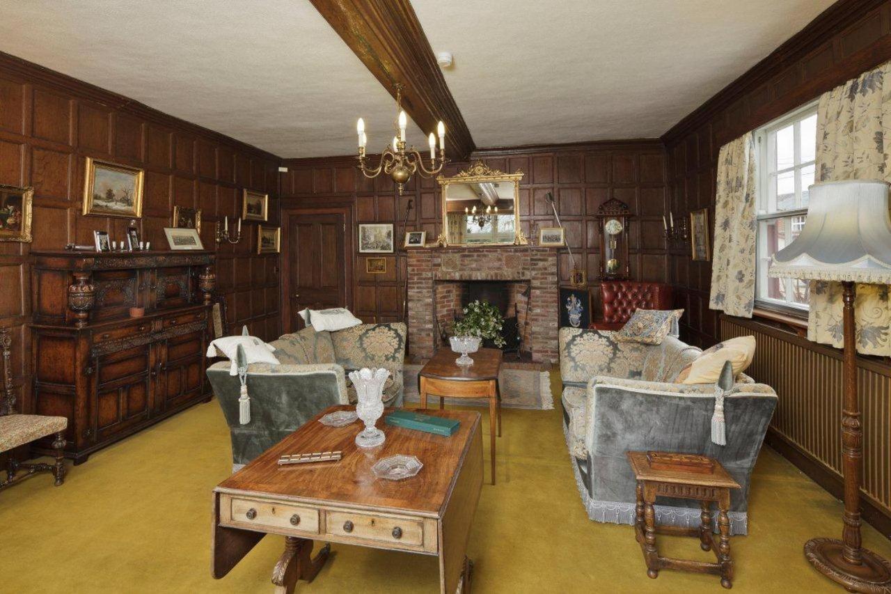 Haughley House