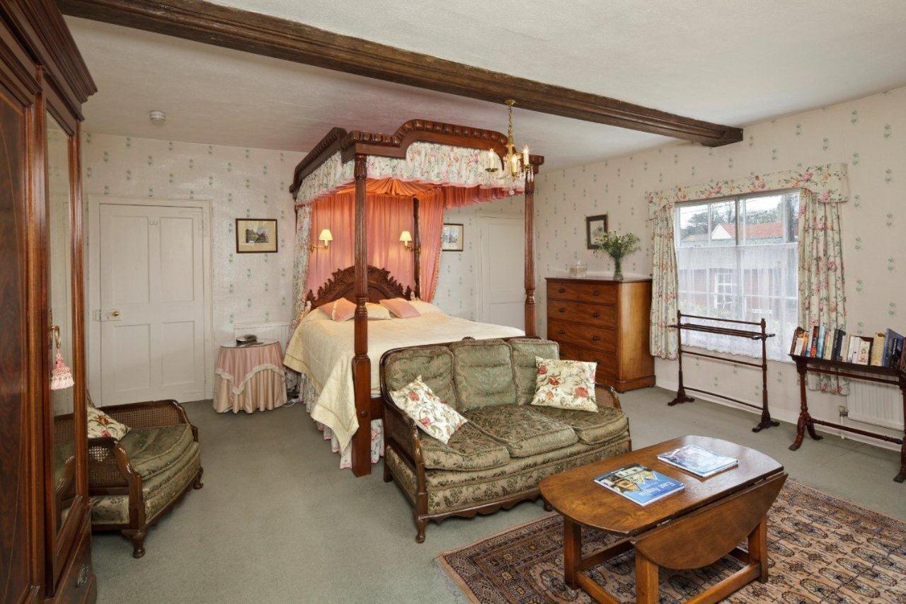 Haughley House