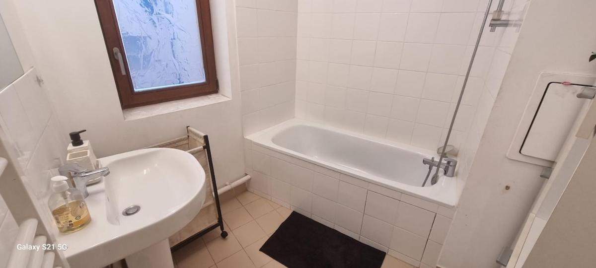 Le Repos Urbain-Grand T3 Cosy à 10 min de Paris & CDG