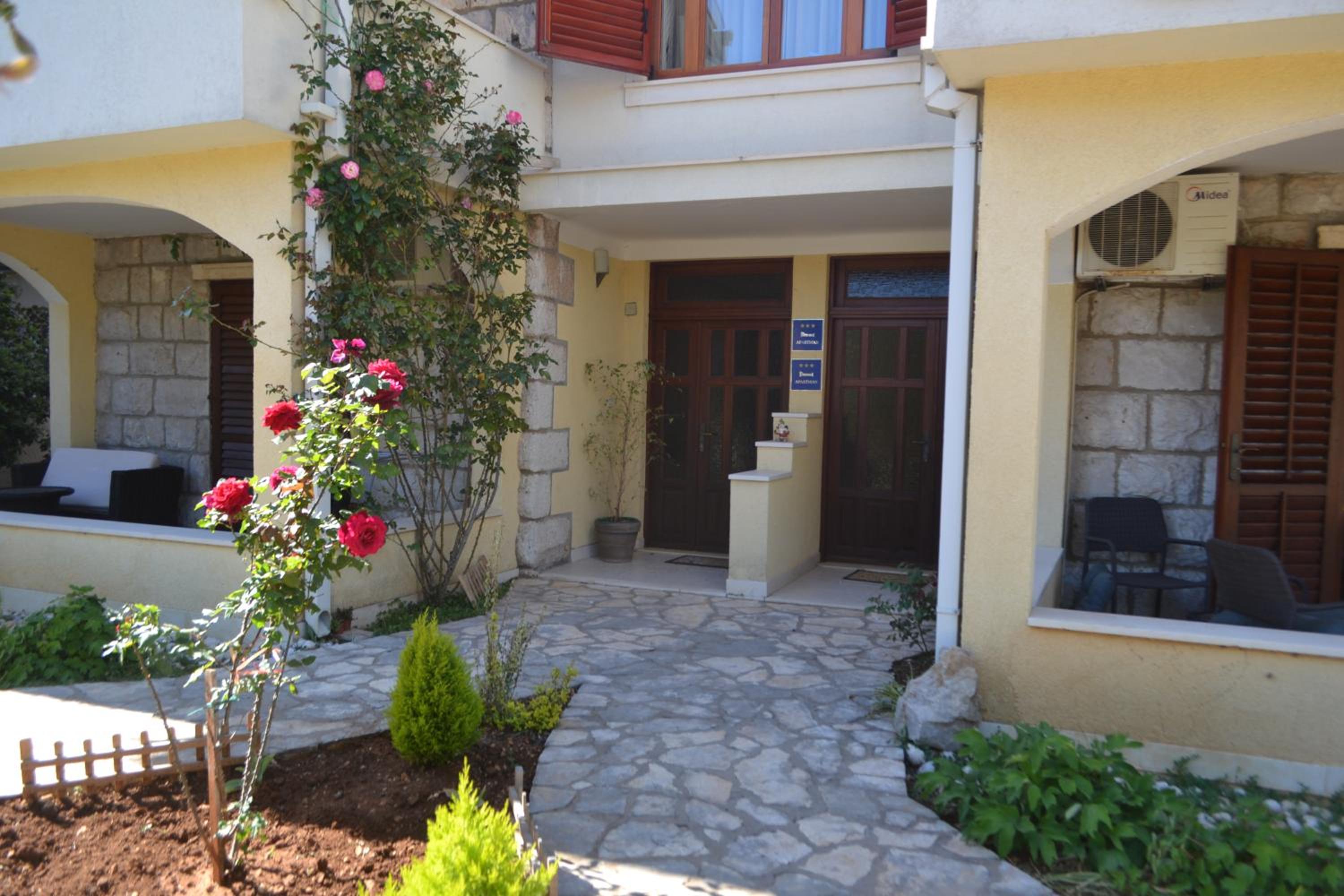 Madonna Guest House