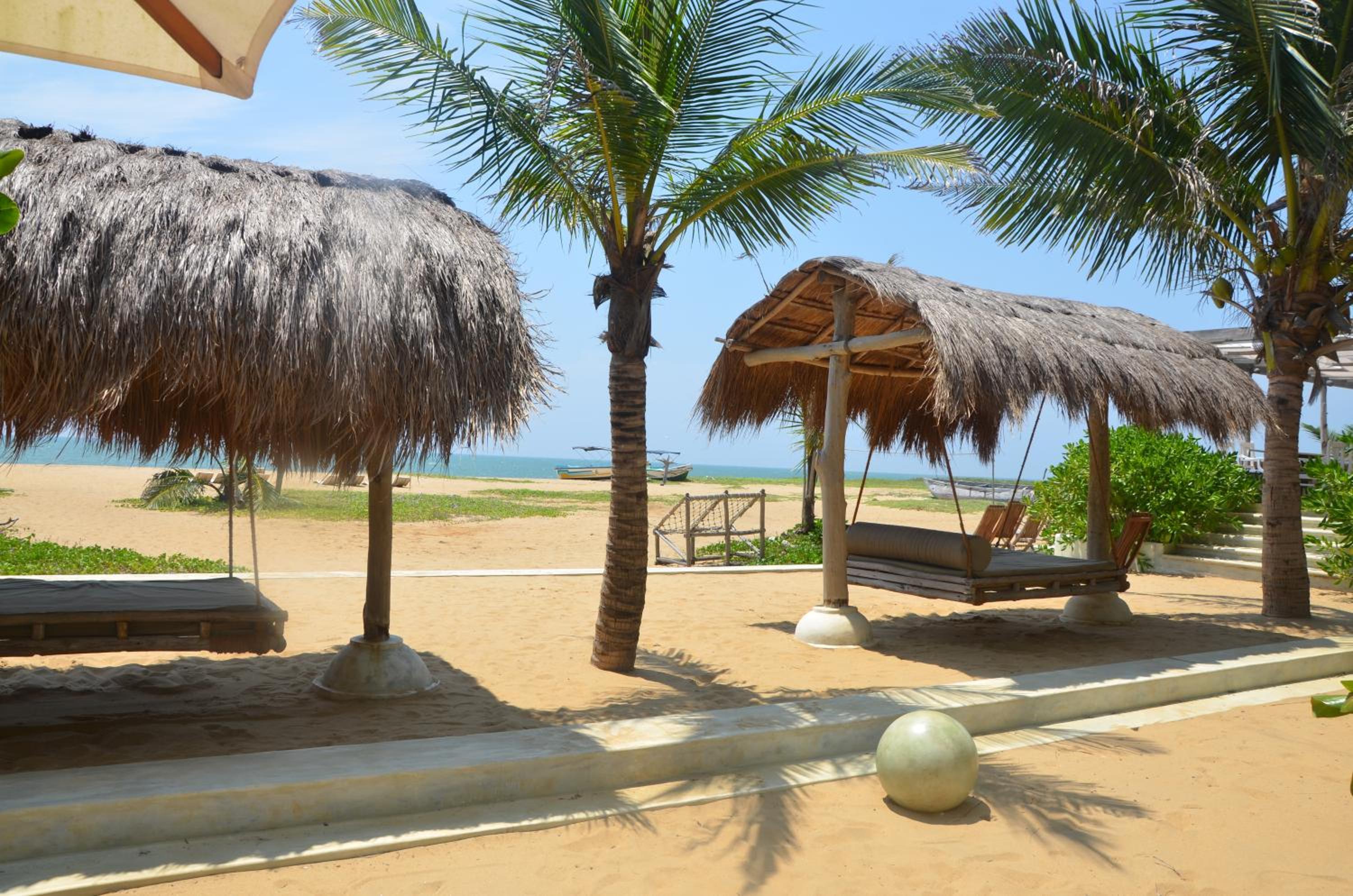 Dolphin Beach Resort