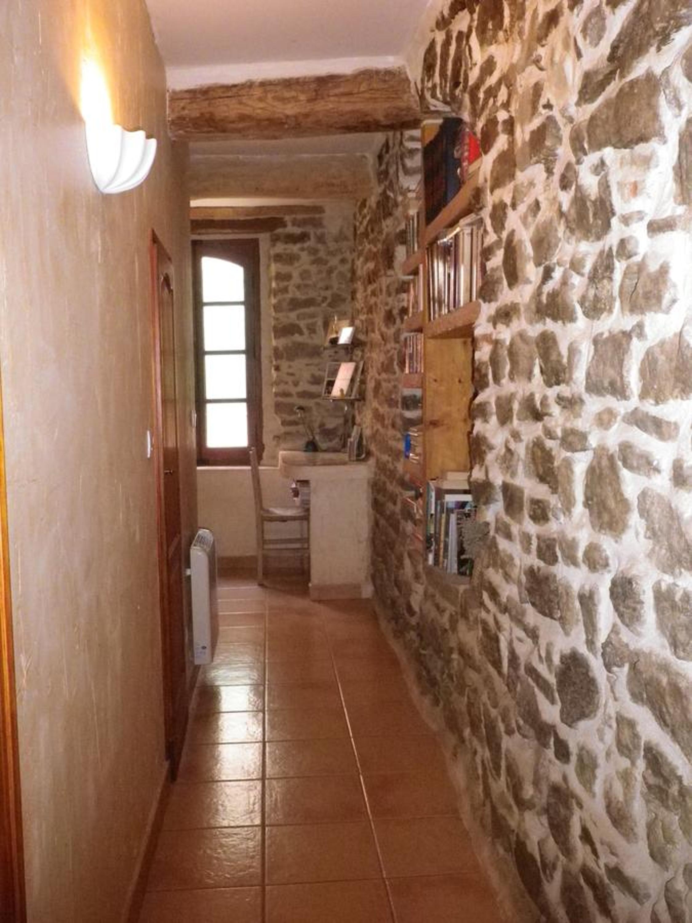 Photo 37