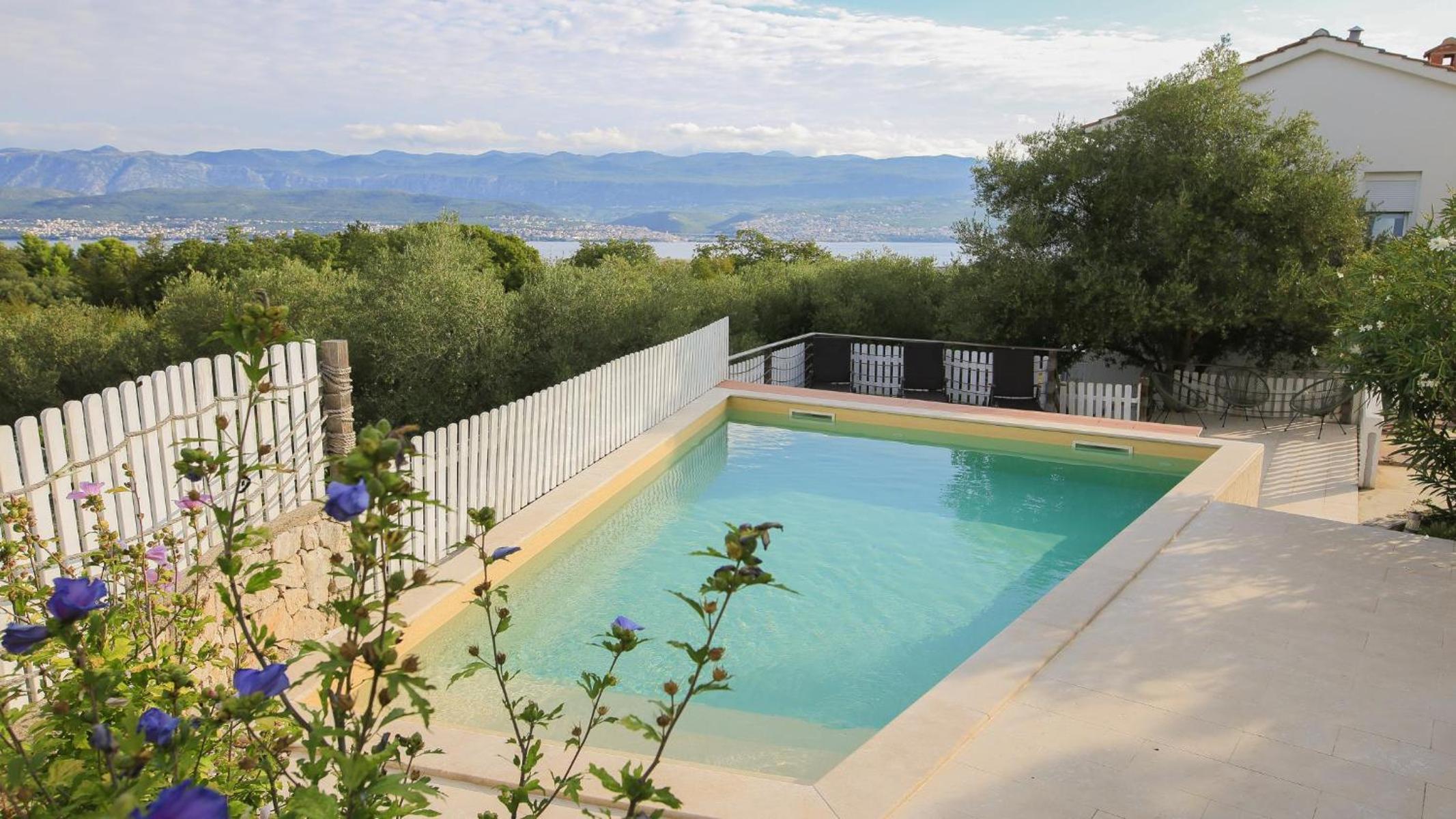 Seaview Villa Anita with Two Bedrooms and private Pool