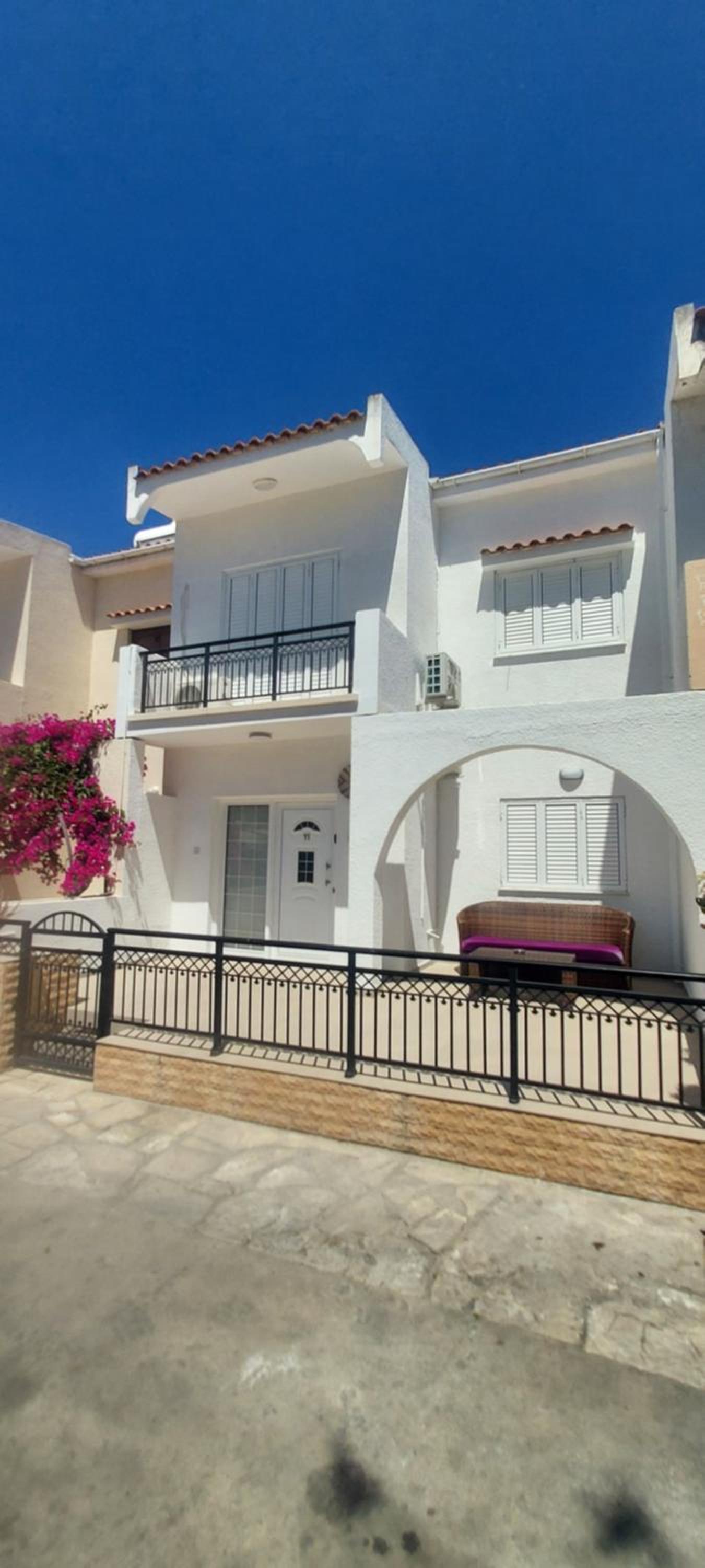 Sea Breeze Maisonette