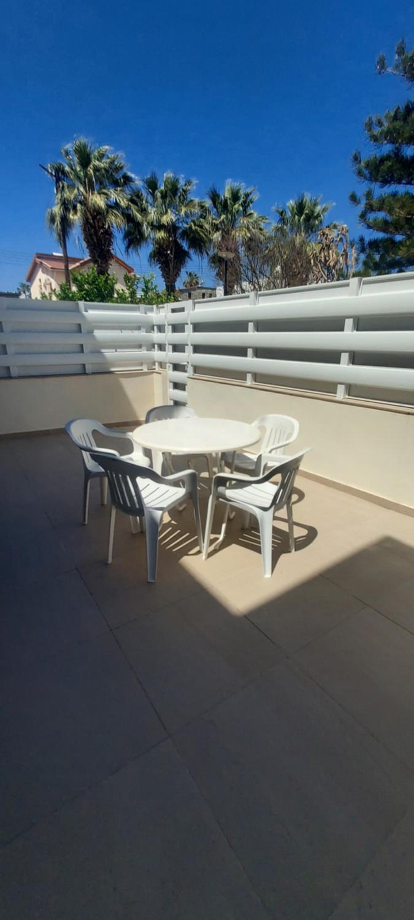Sea Breeze Maisonette
