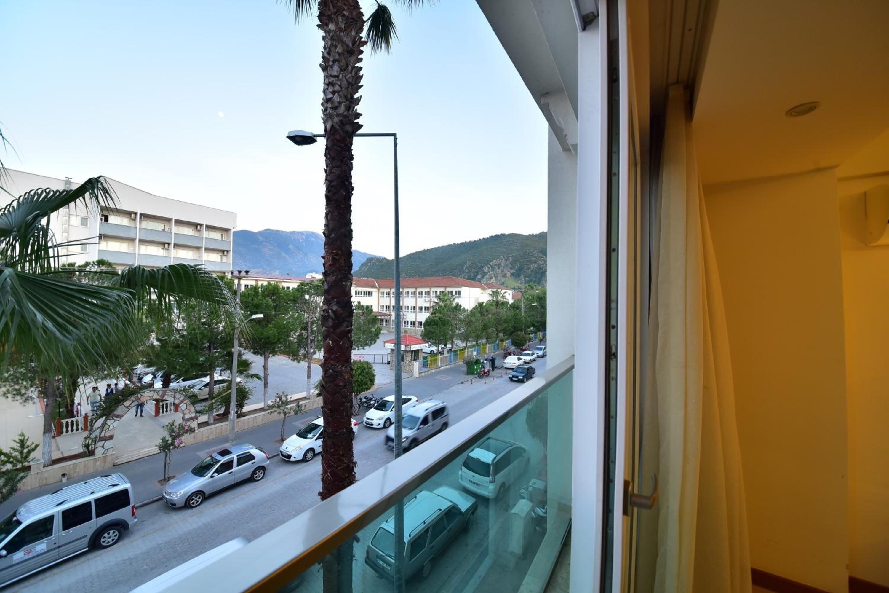 Yeniceri City Otel - Image 9