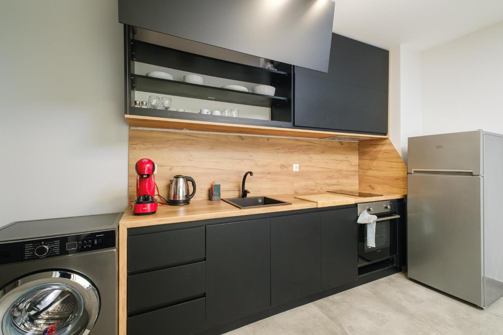 Quiet & Comfy 1BR in the Heart of Plovdiv with Private Balcony