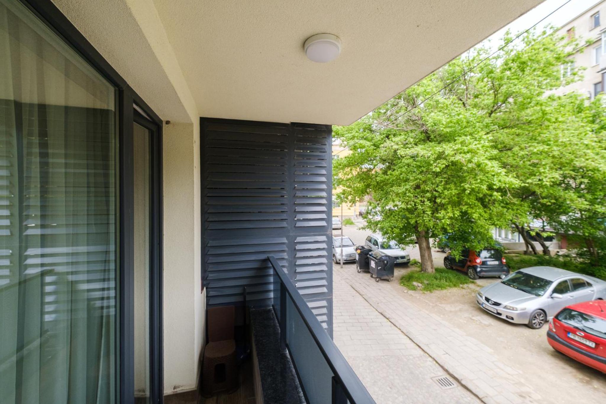 Quiet & Comfy 1BR in the Heart of Plovdiv with Private Balcony