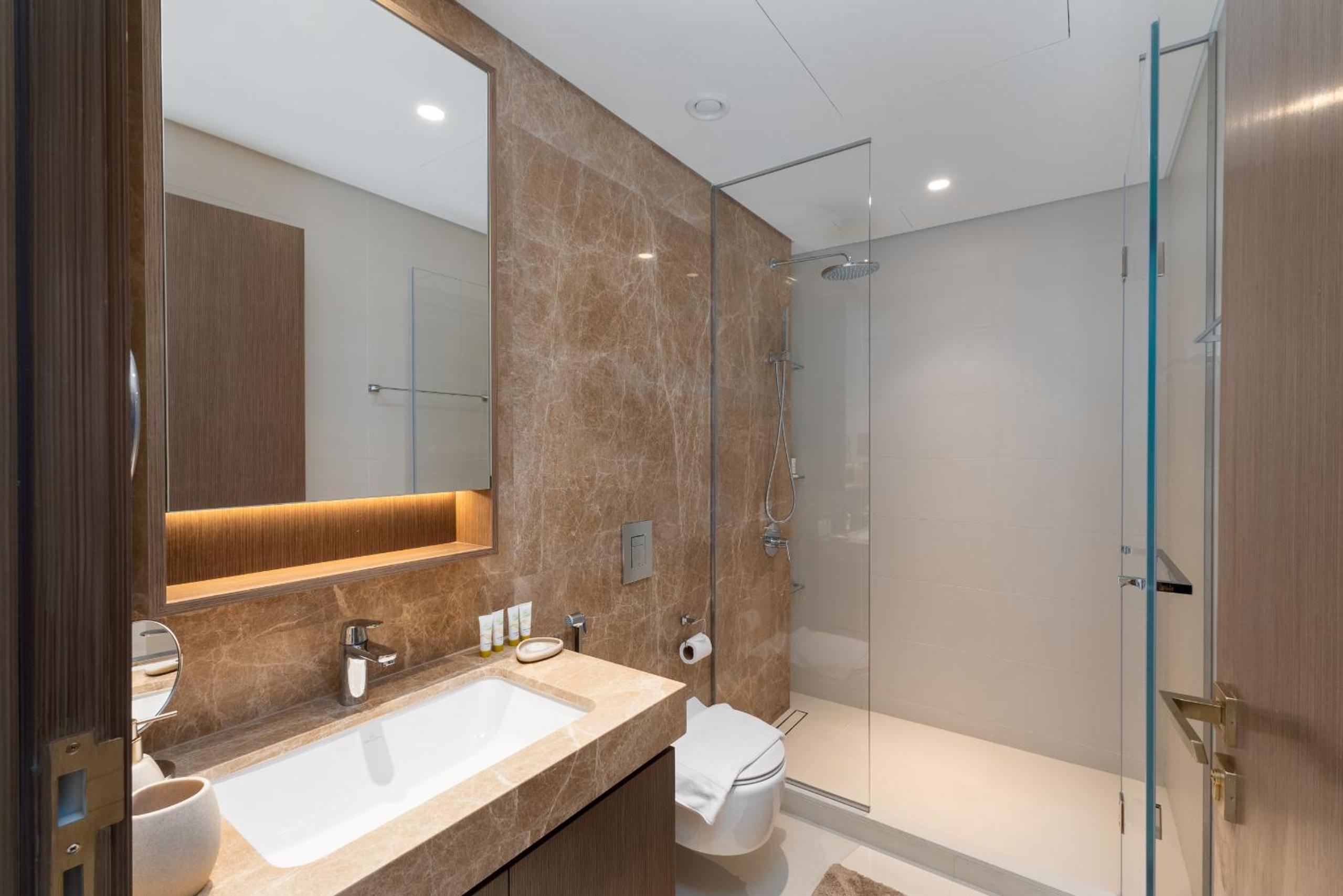 Grand Bleu, Emaar Beachfront - Mint Stay