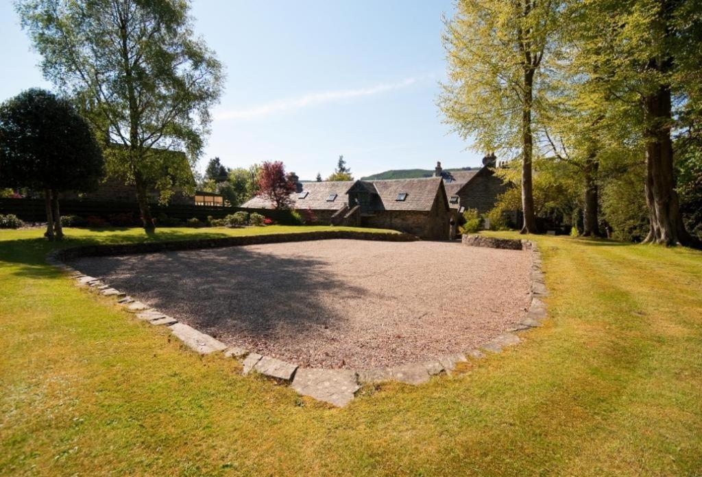 Craigatin House & Courtyard