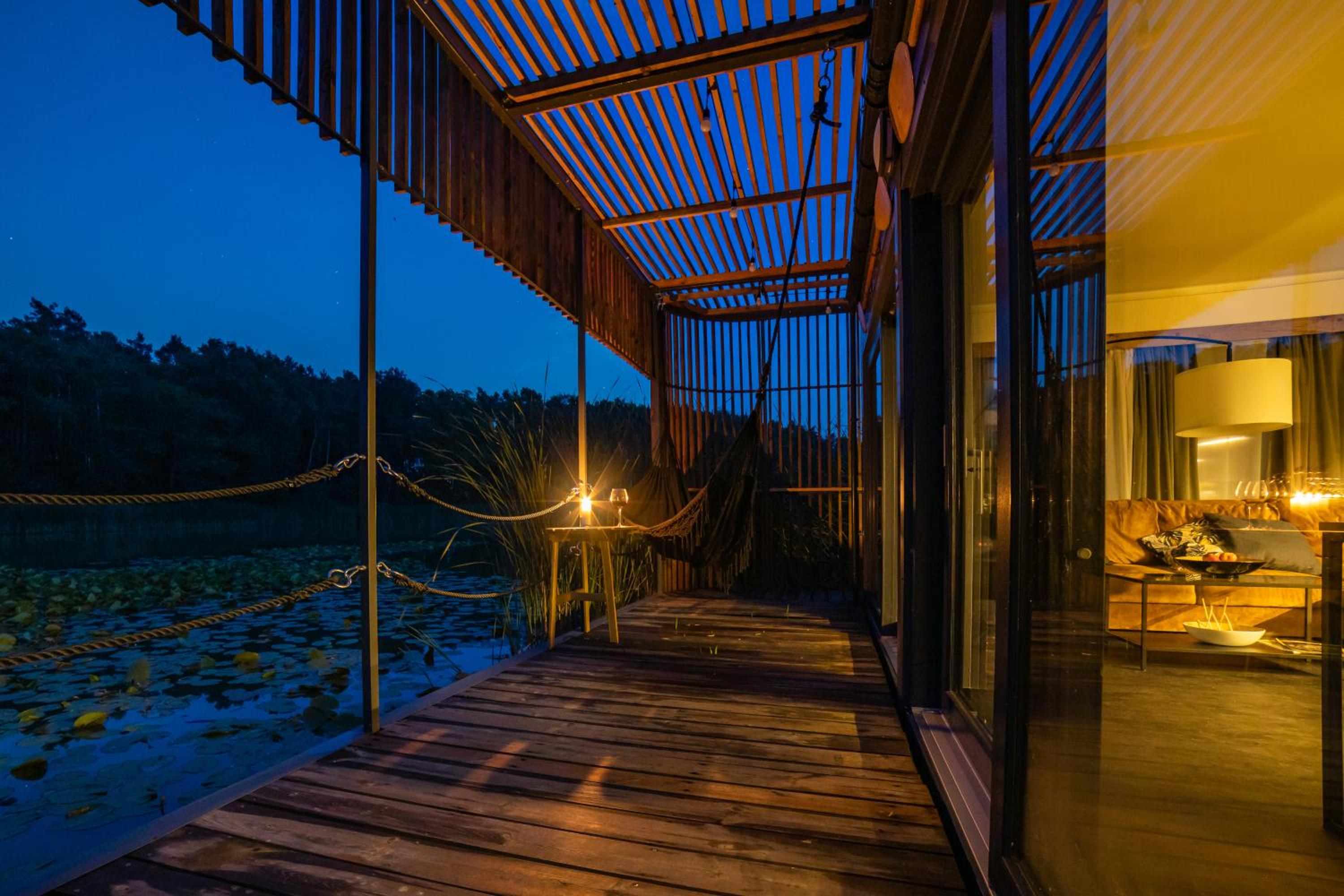 Water Hideout - Floating Villas in Wild Nature
