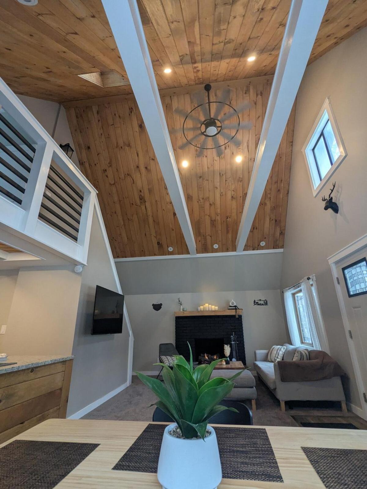 Cabin with Sauna Close to Skiing