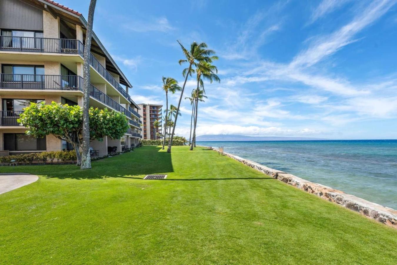 Papakea Resort - Beautiful Ocean Views 1 BR with AC
