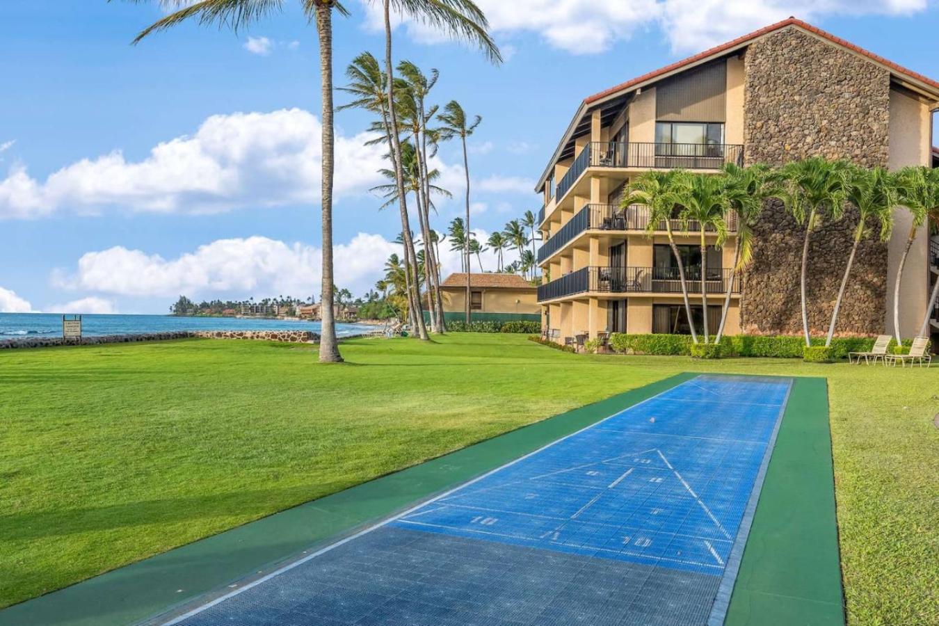 Papakea Resort - Beautiful Ocean Views 1 BR with AC