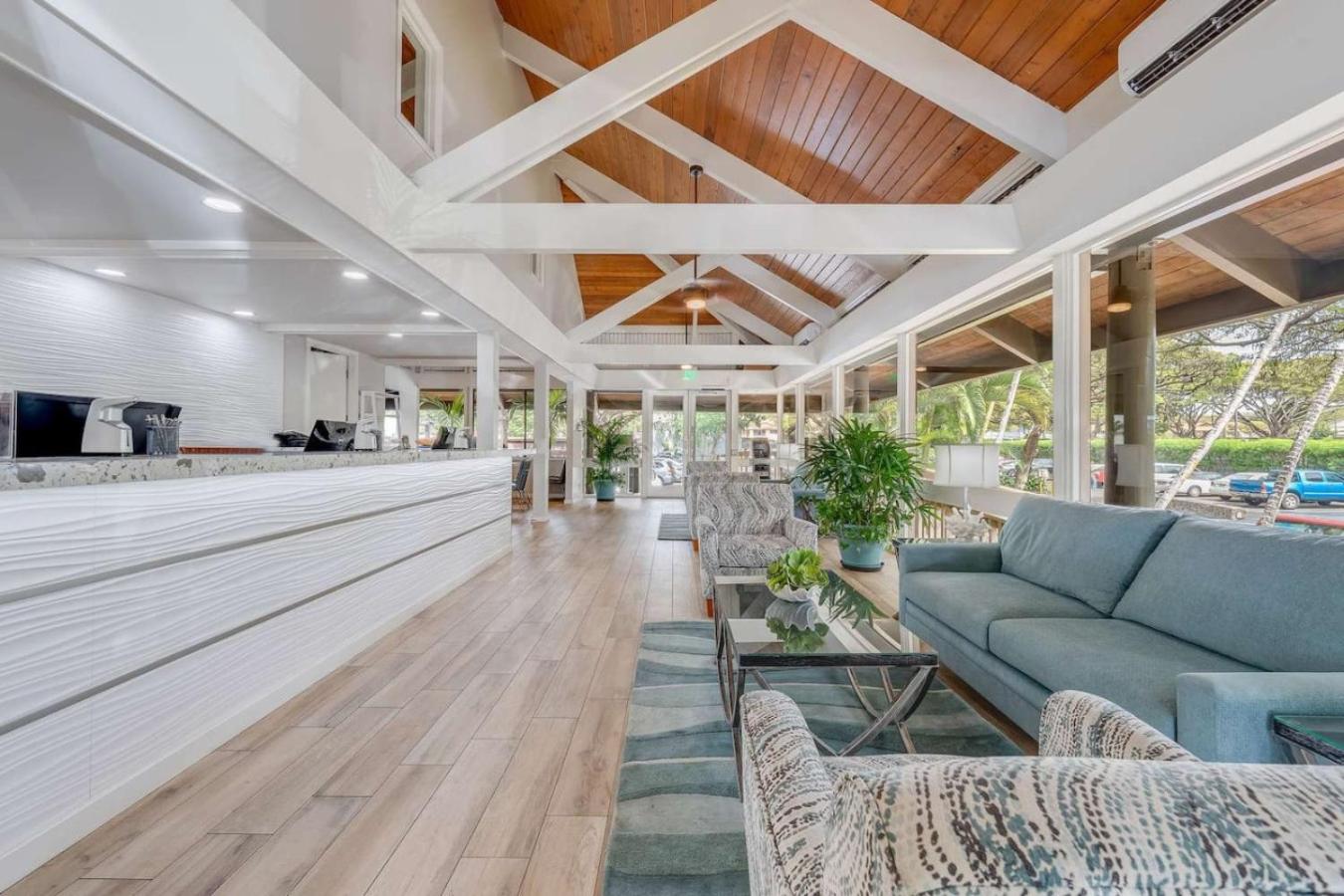 Papakea Resort - Beautiful Ocean Views 1 BR with AC