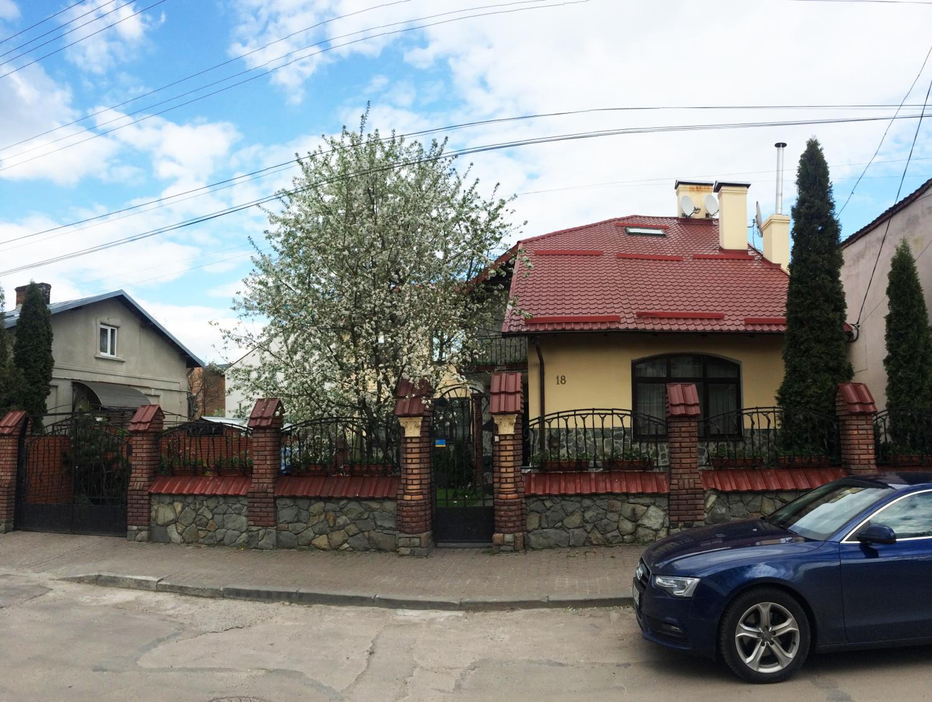 Photo 18