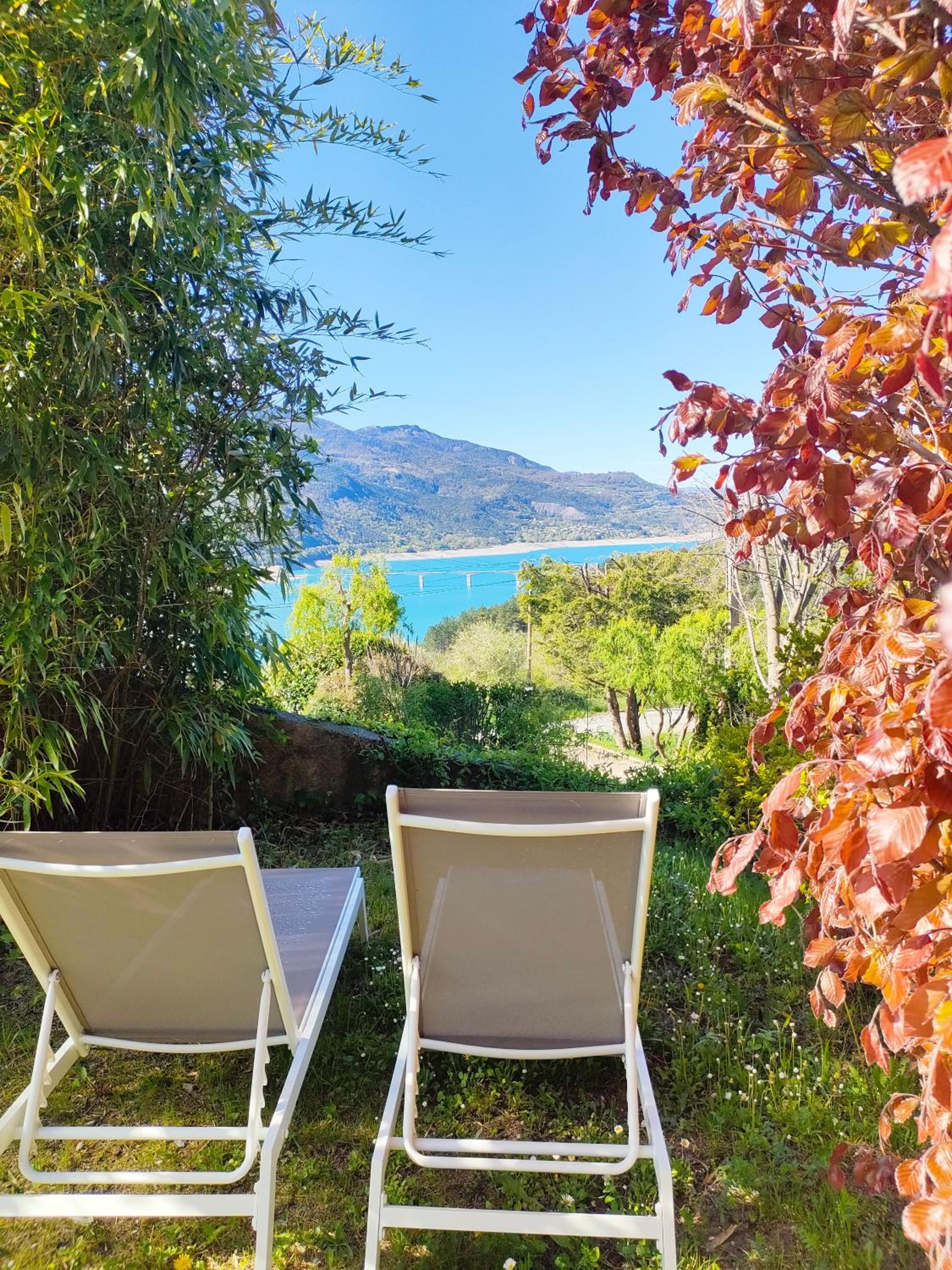 Le Duplex du Plongeoir - spacieux T3 de 65m2 avec vue sur le lac de Serre Ponçon