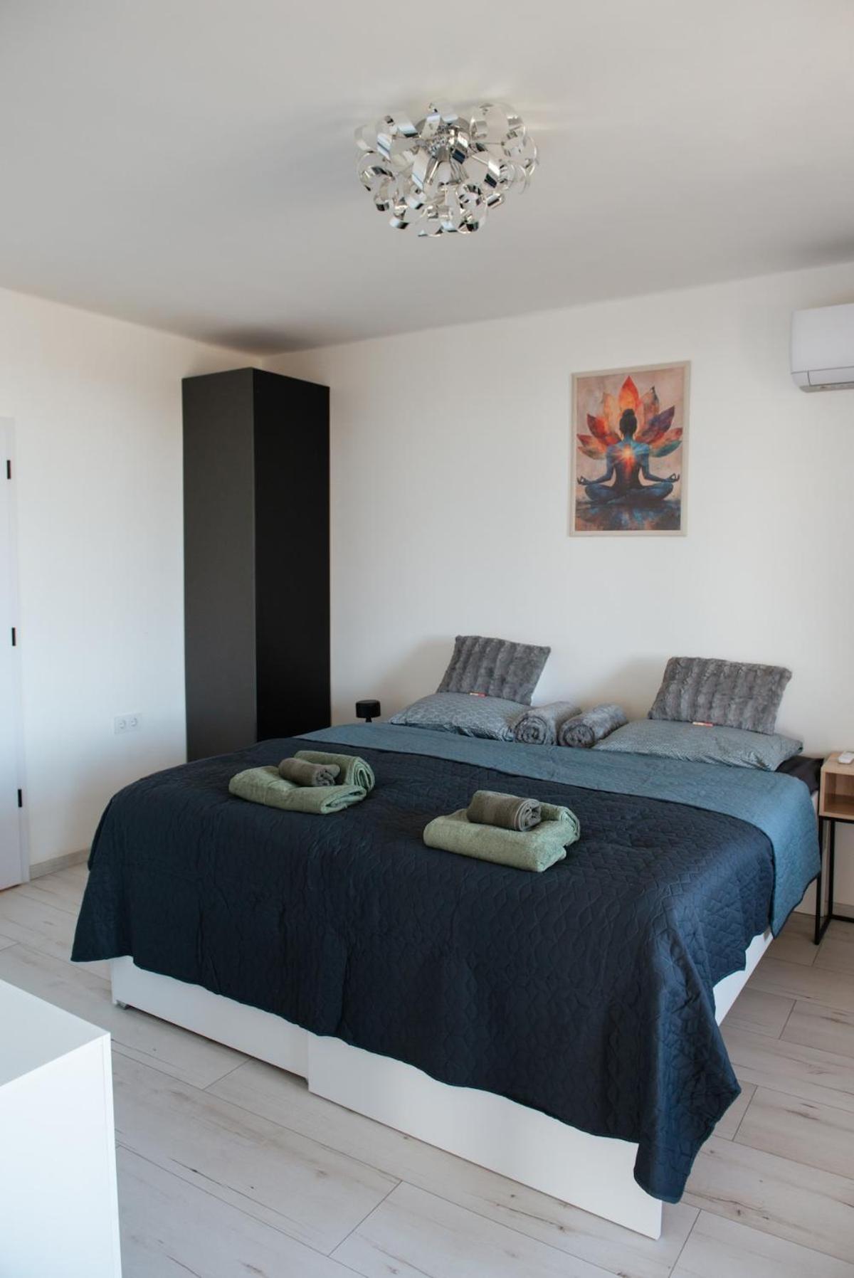 Duna Panorama -two-bedroom apartment with terrace