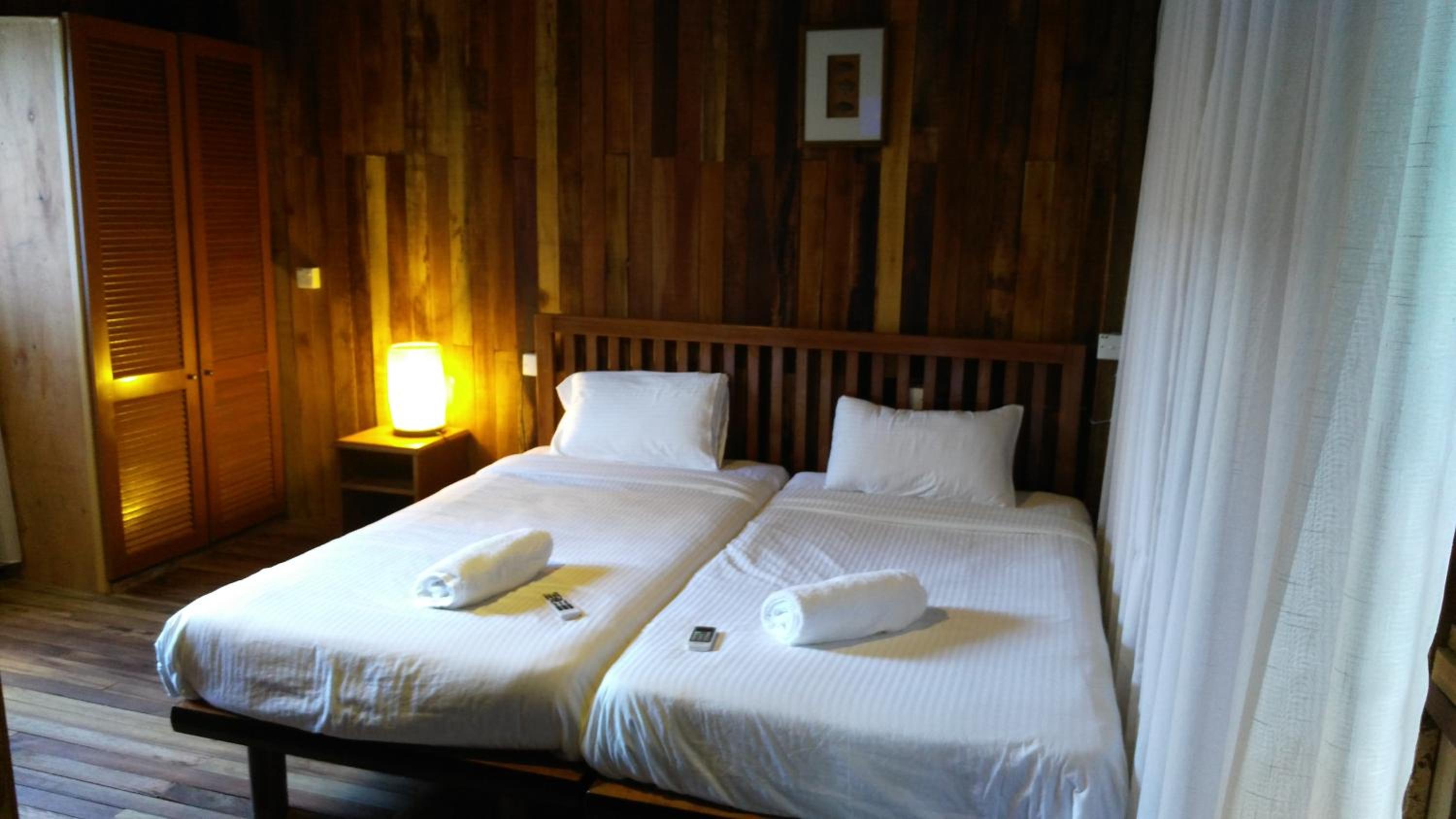 Joe Fisherman Inn