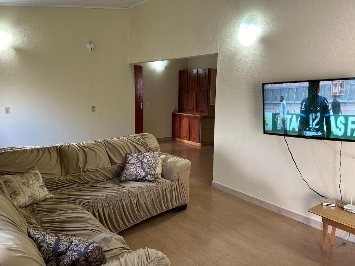 Casa ampla com 02 suítes e 01 quarto próx das Cataratas e Aeroporto