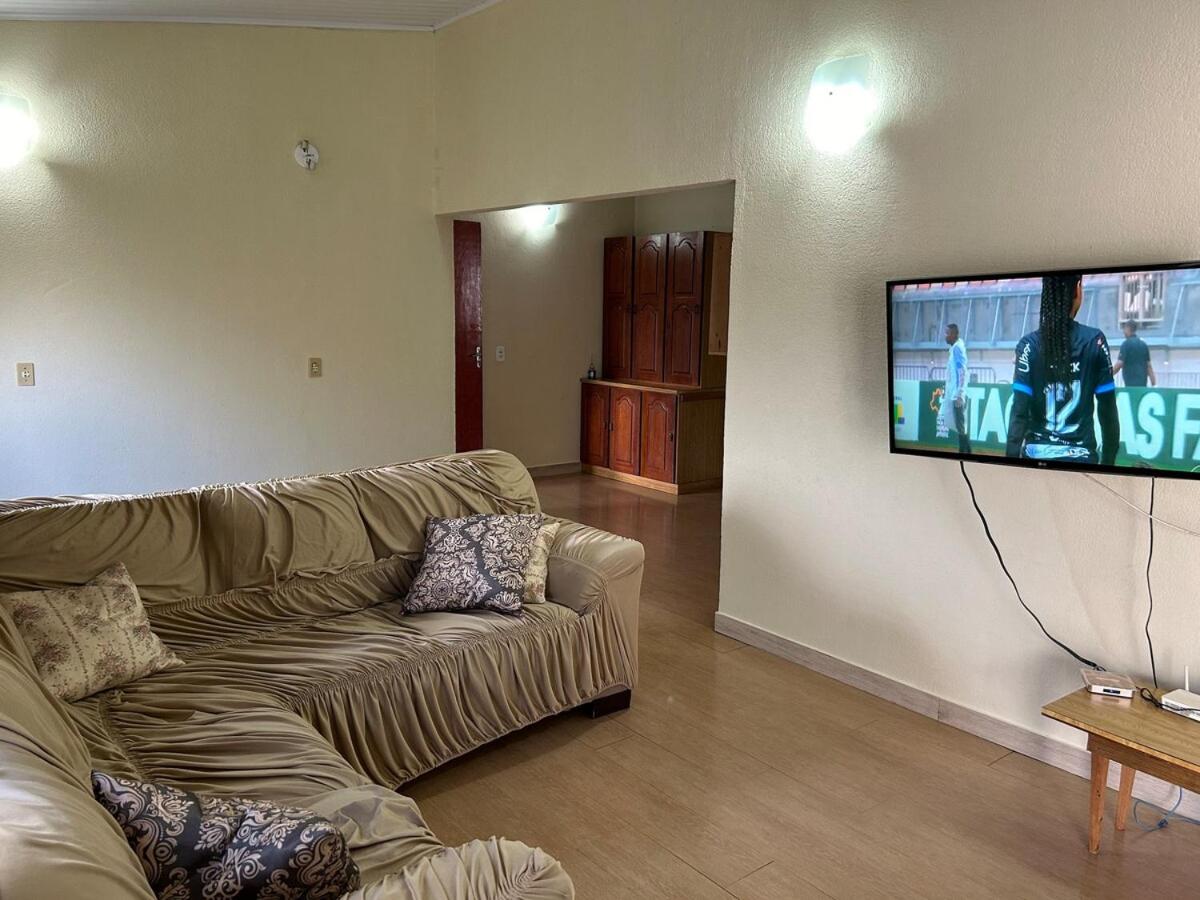 Casa ampla com 02 suítes e 01 quarto próx das Cataratas e Aeroporto