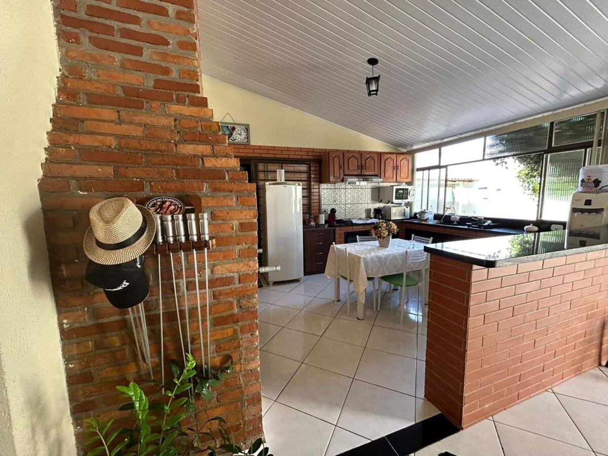 Casa ampla com 02 suítes e 01 quarto próx das Cataratas e Aeroporto