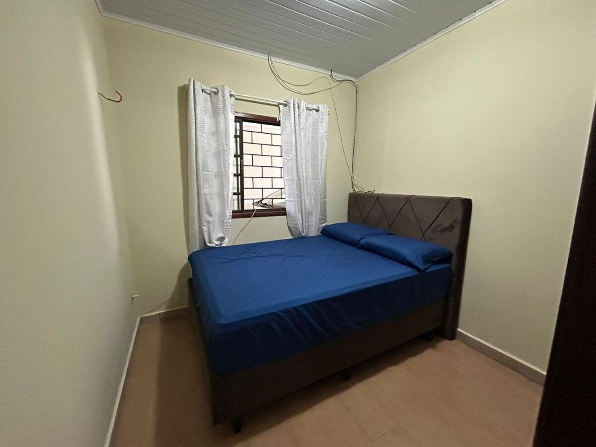 Casa ampla com 02 suítes e 01 quarto próx das Cataratas e Aeroporto