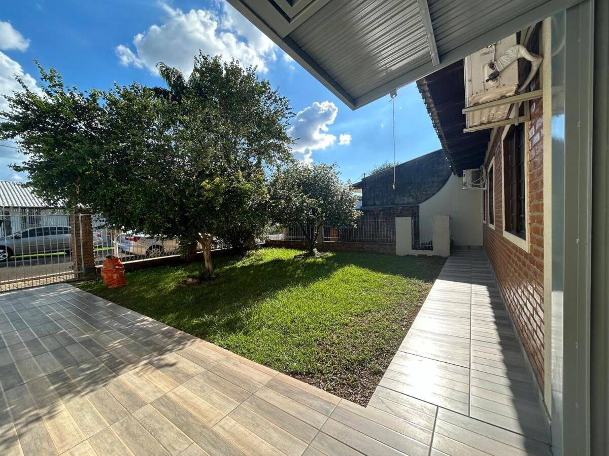 Casa ampla com 02 suítes e 01 quarto próx das Cataratas e Aeroporto